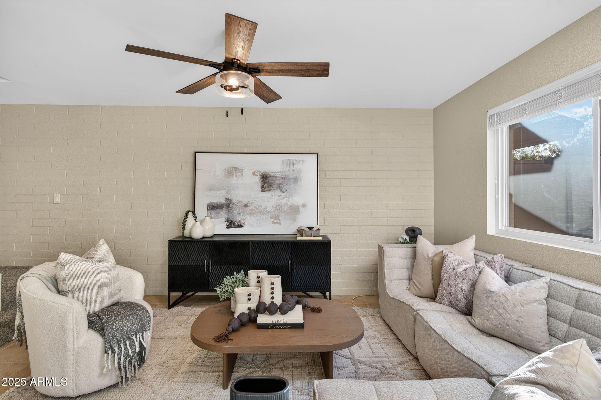 1113 N 84TH Place
