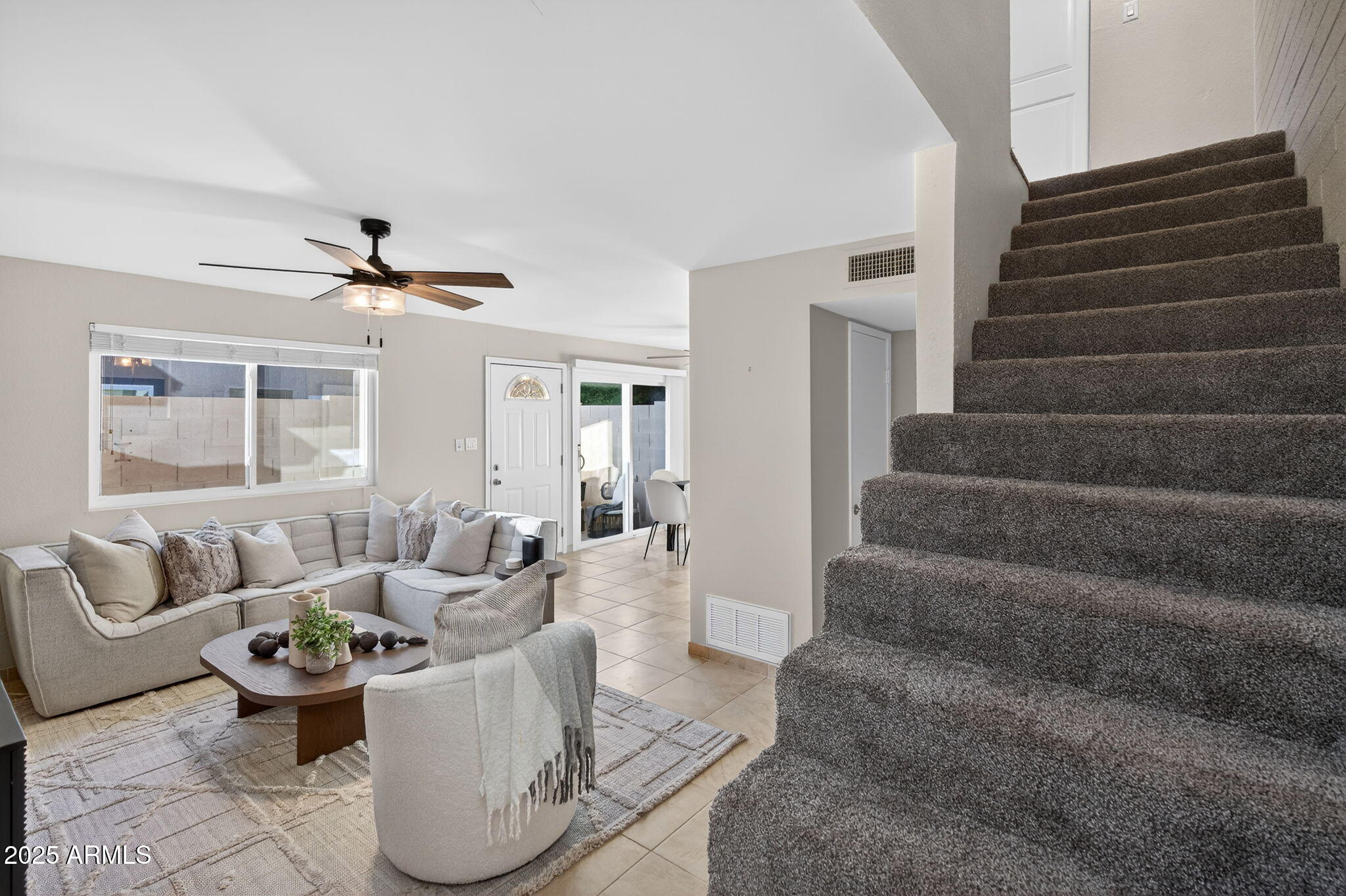 1113 N 84TH Place