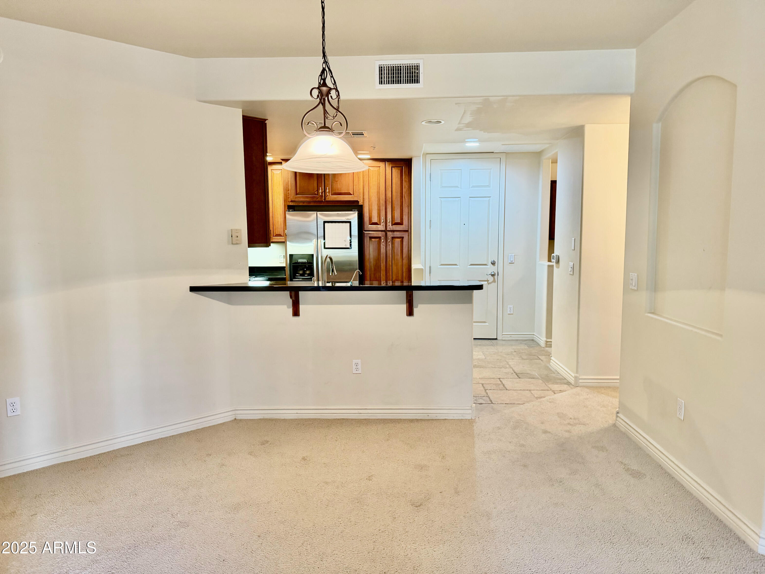 5350 E DEER VALLEY Drive 2434