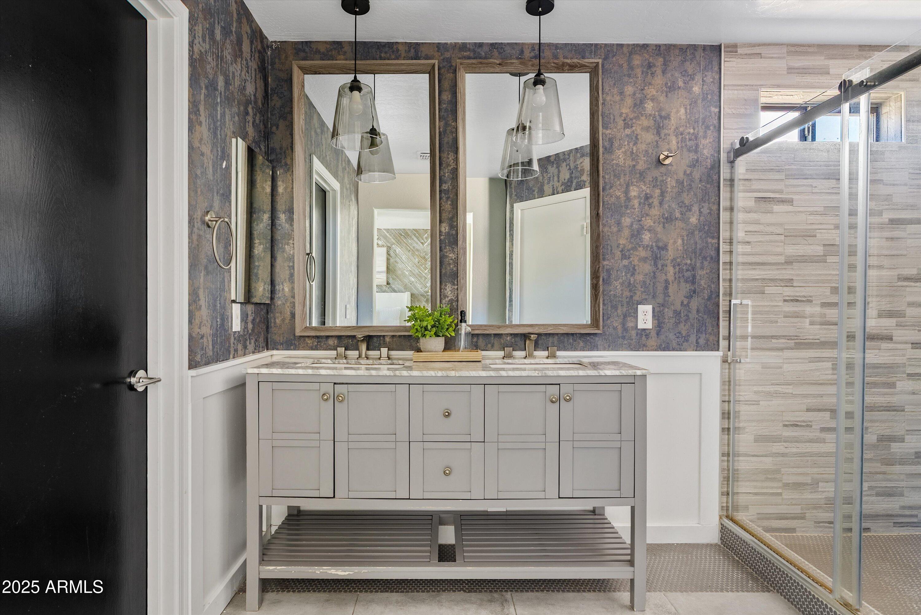 504 E ANASTASIA Street