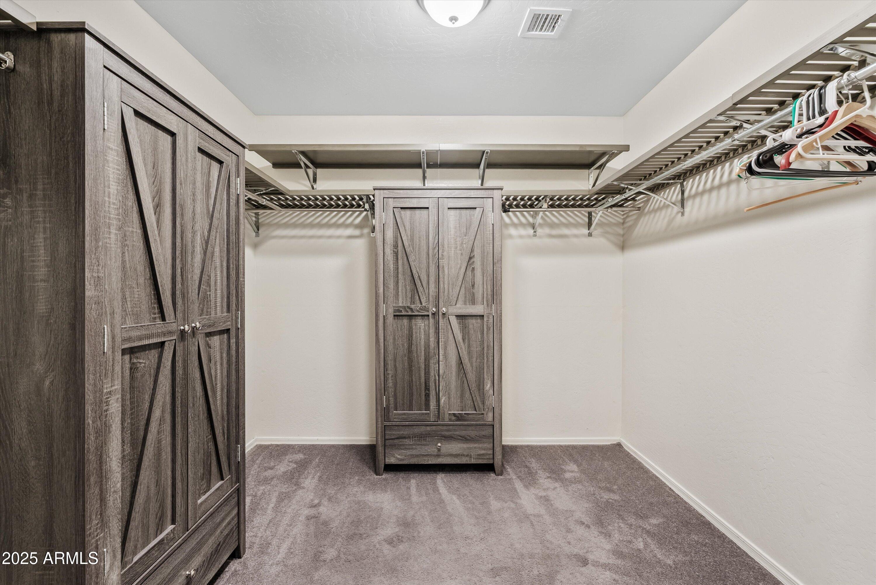 504 E ANASTASIA Street