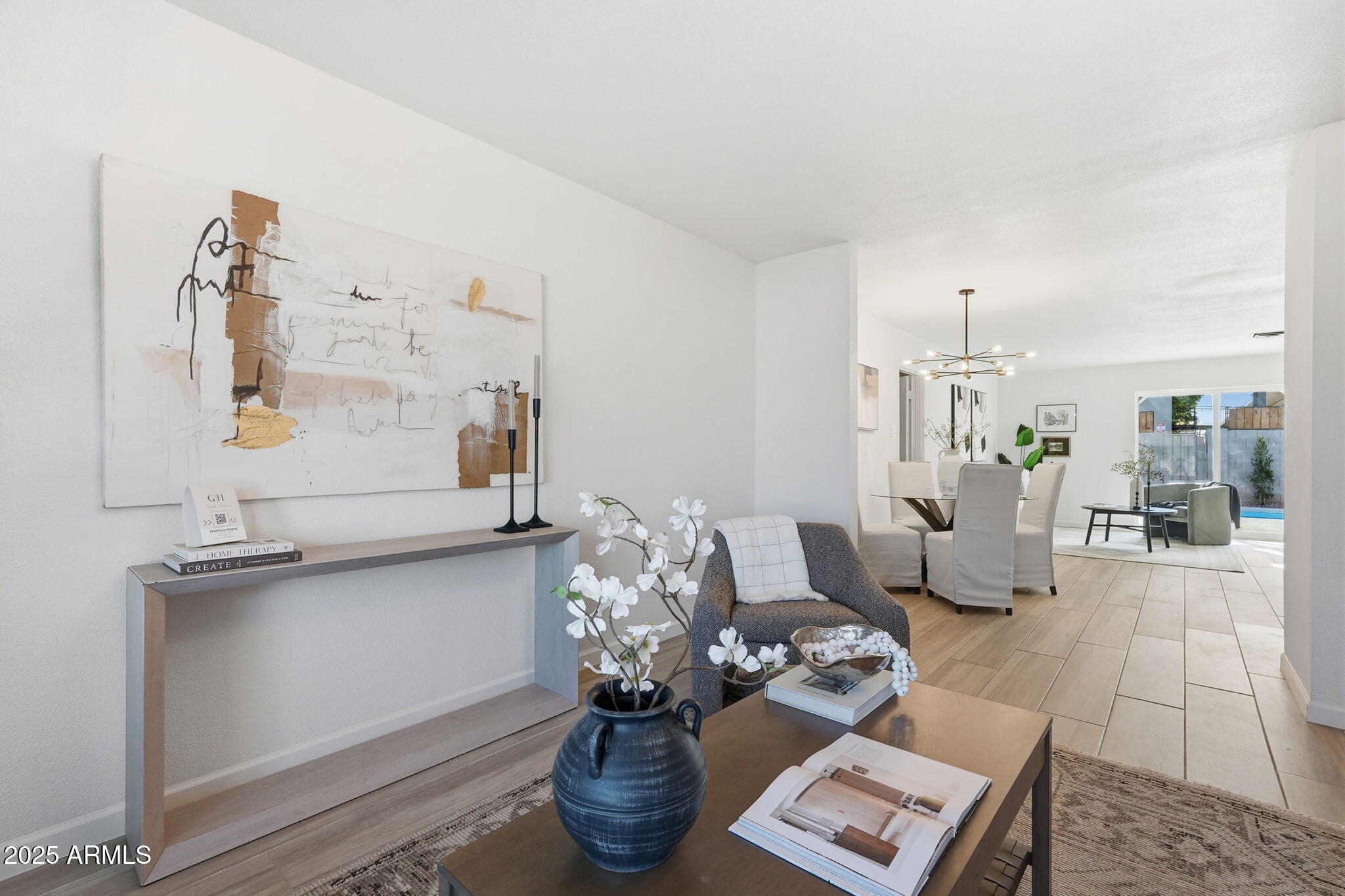 8725 E CORONADO Road