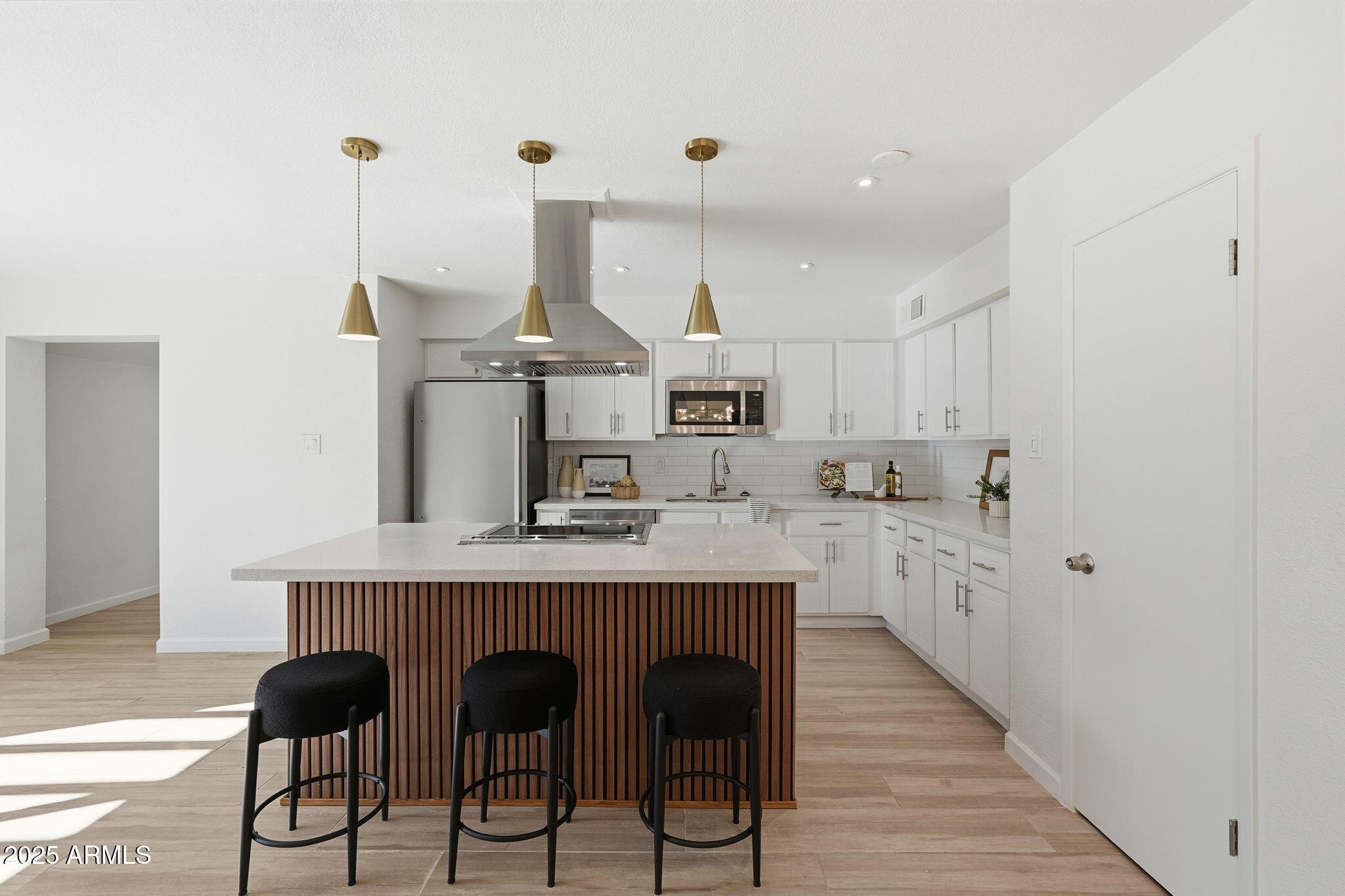 8725 E CORONADO Road