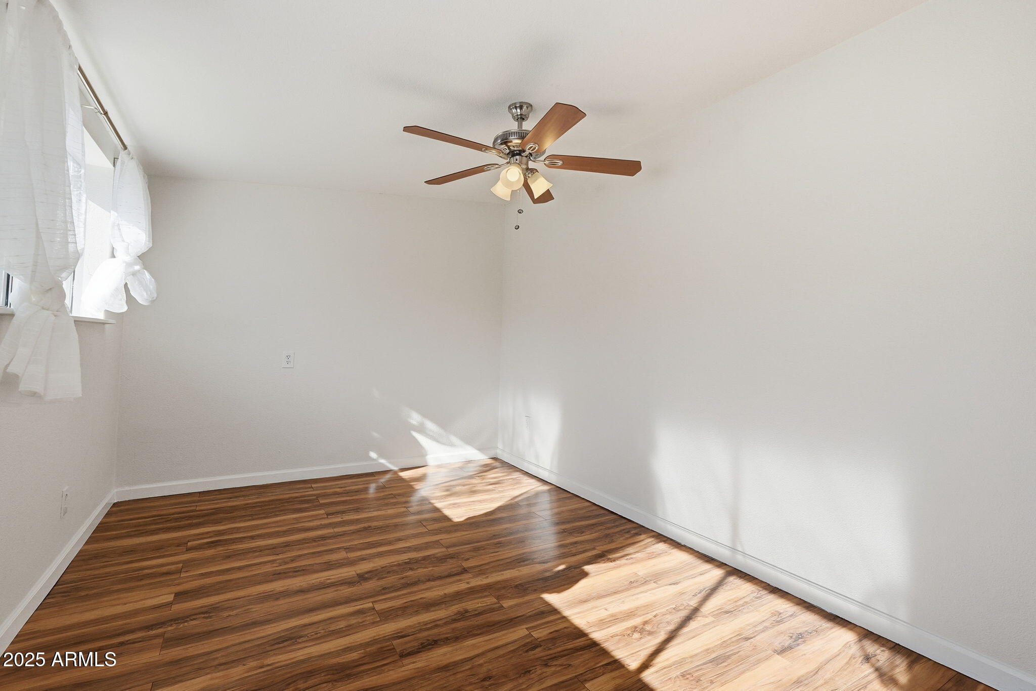 8725 E CORONADO Road