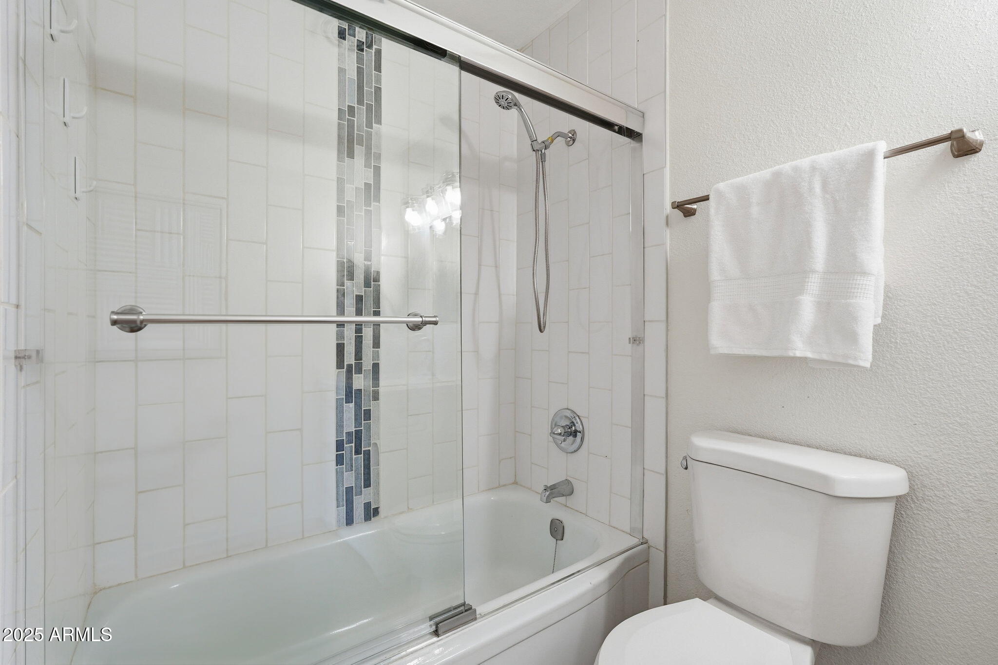 8725 E CORONADO Road