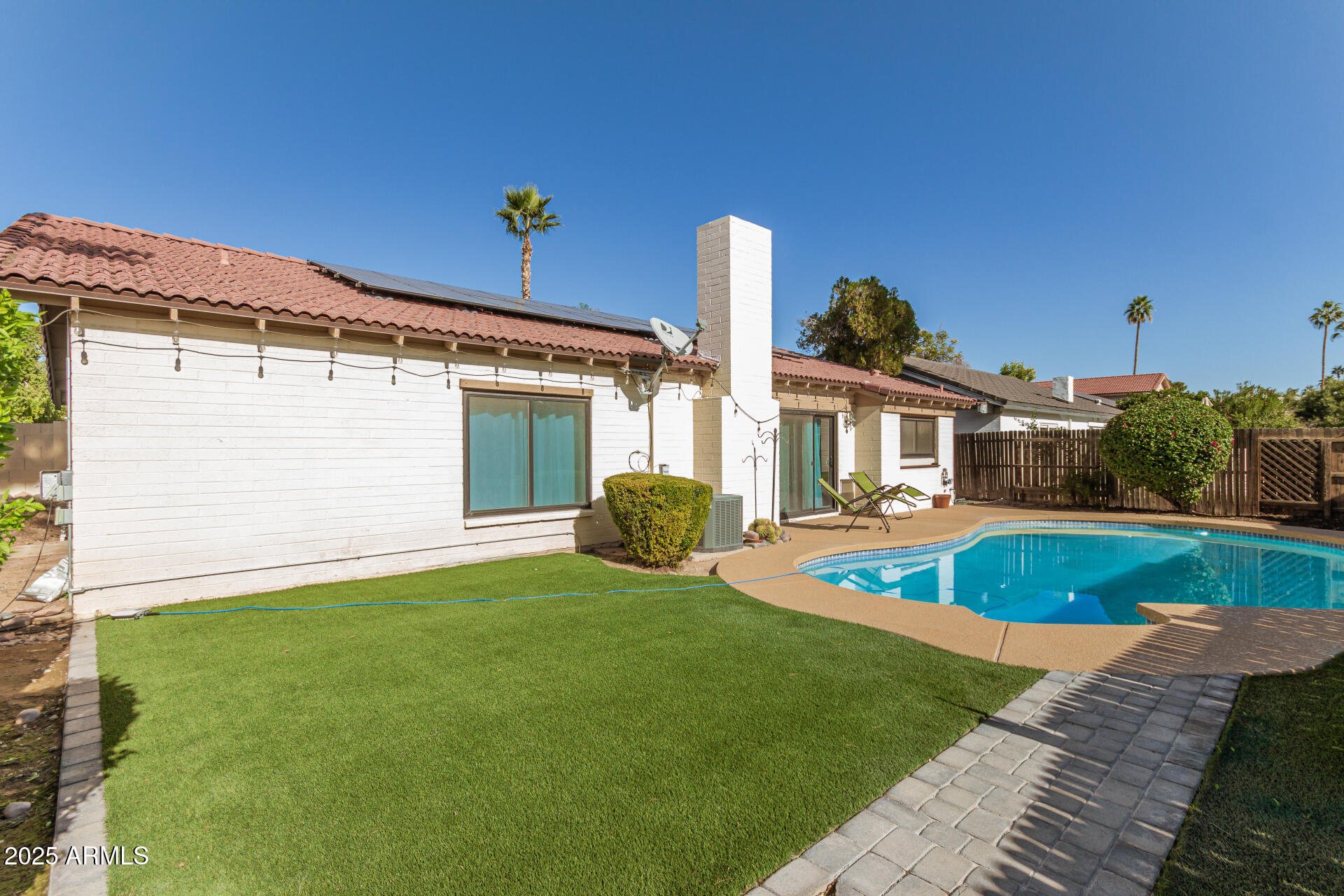 959 E LOBSTER TRAP Lane