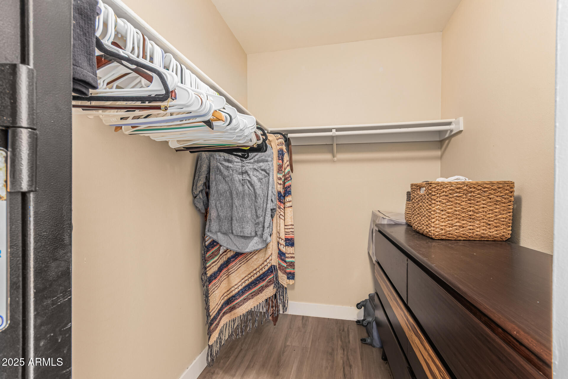 959 E LOBSTER TRAP Lane