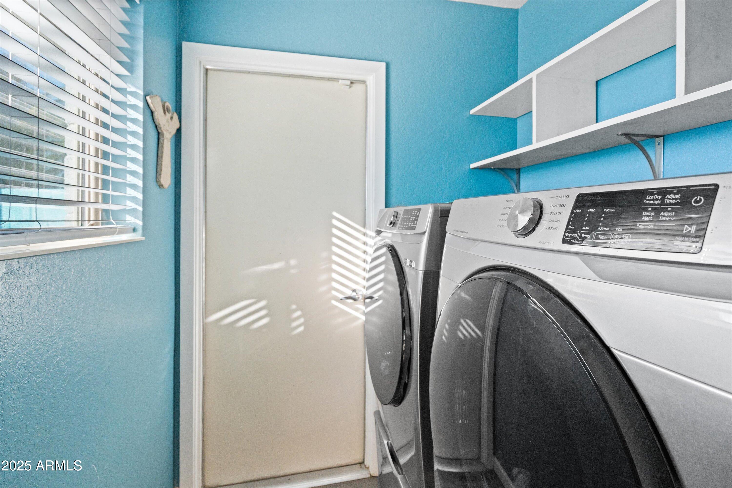 10443 W BUTLER Drive