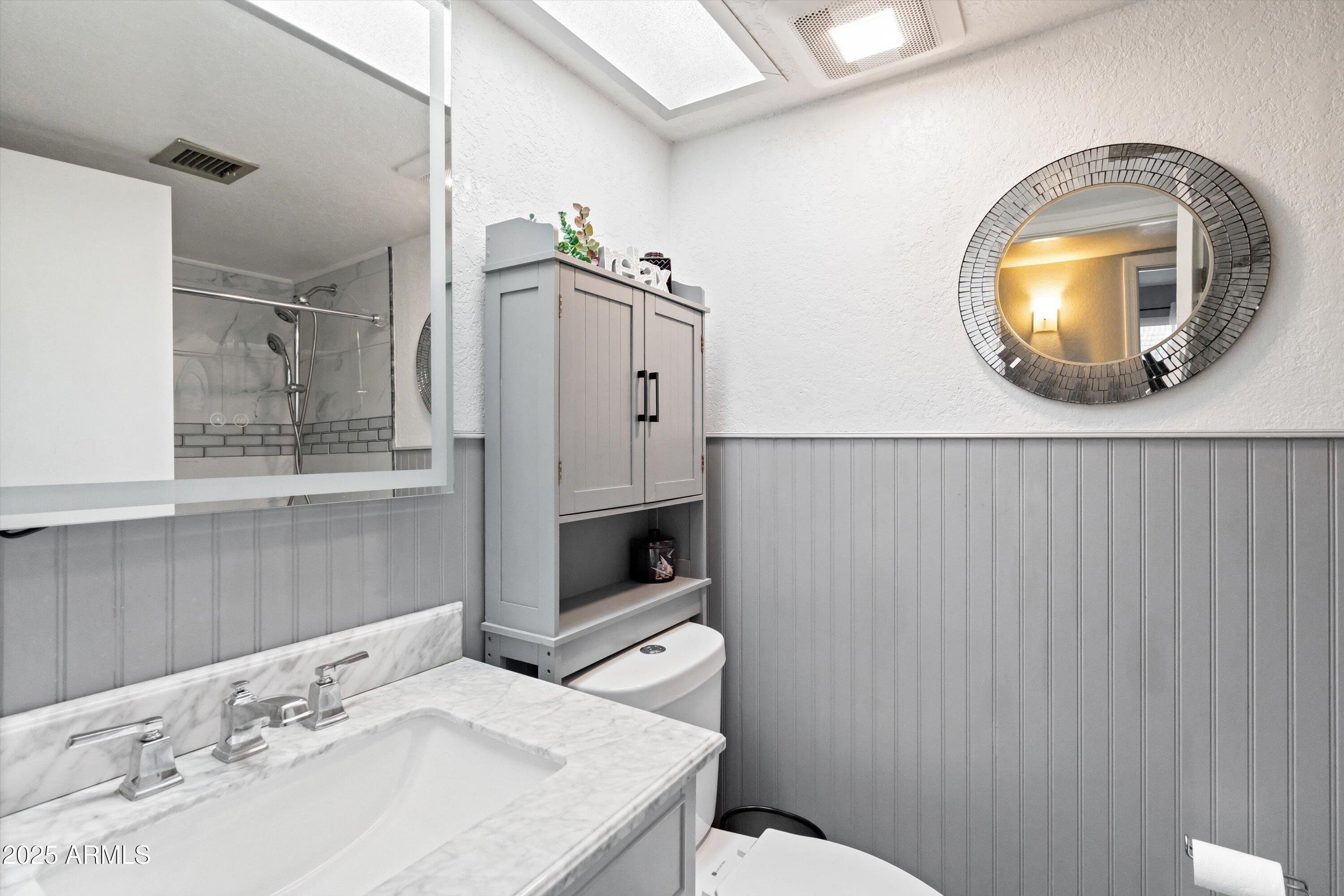 10443 W BUTLER Drive