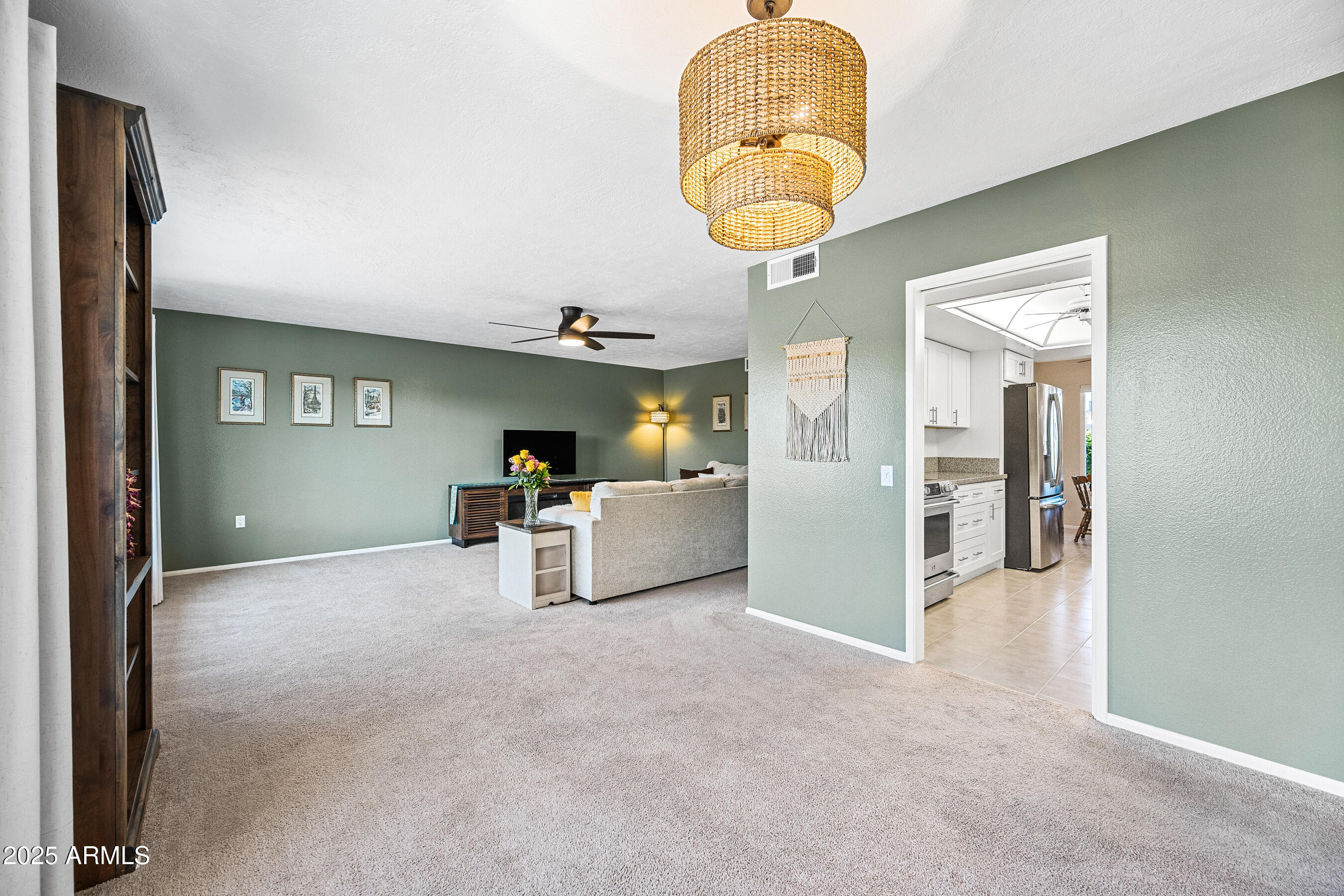 16869 N Meadow Park Drive