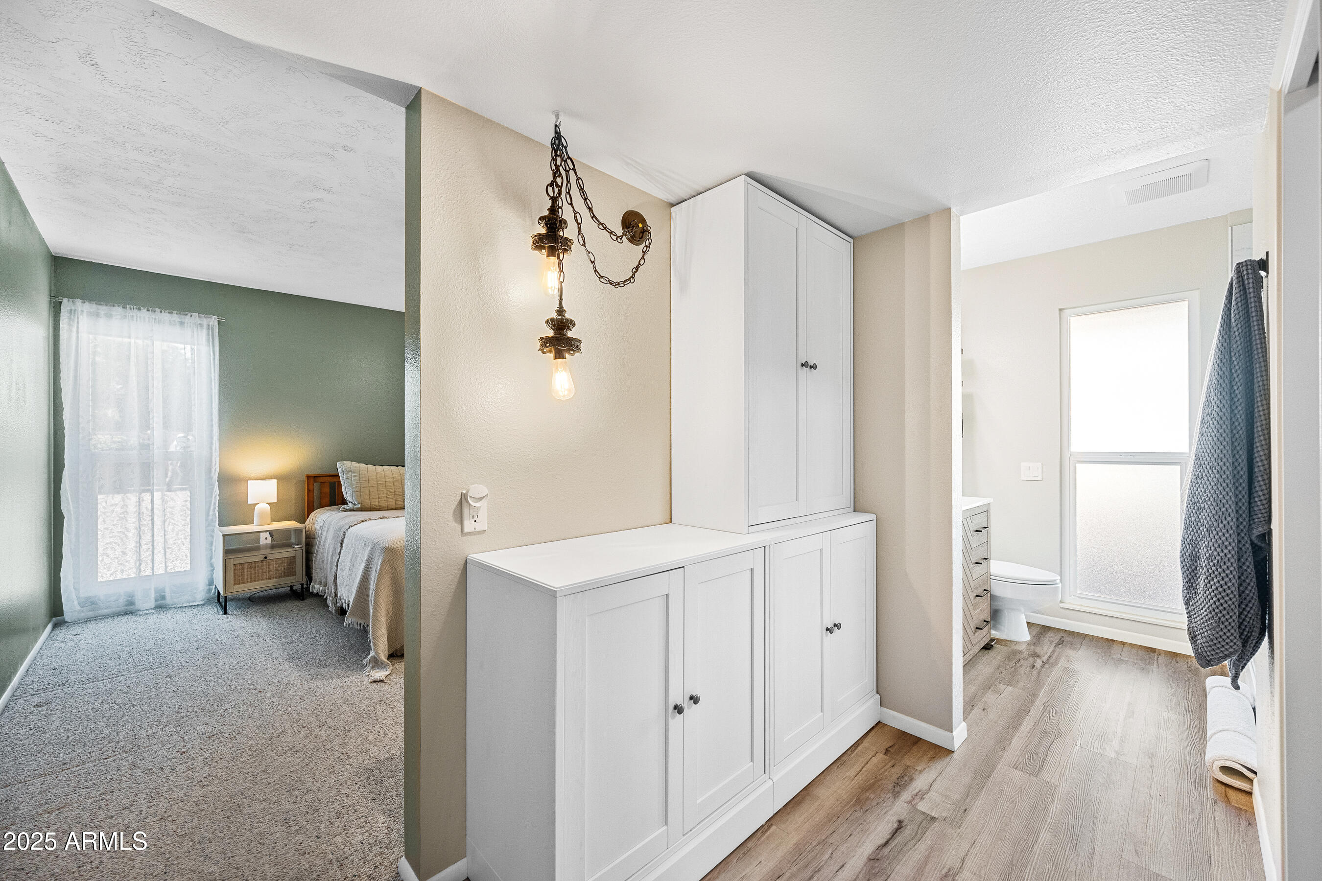 16869 N Meadow Park Drive