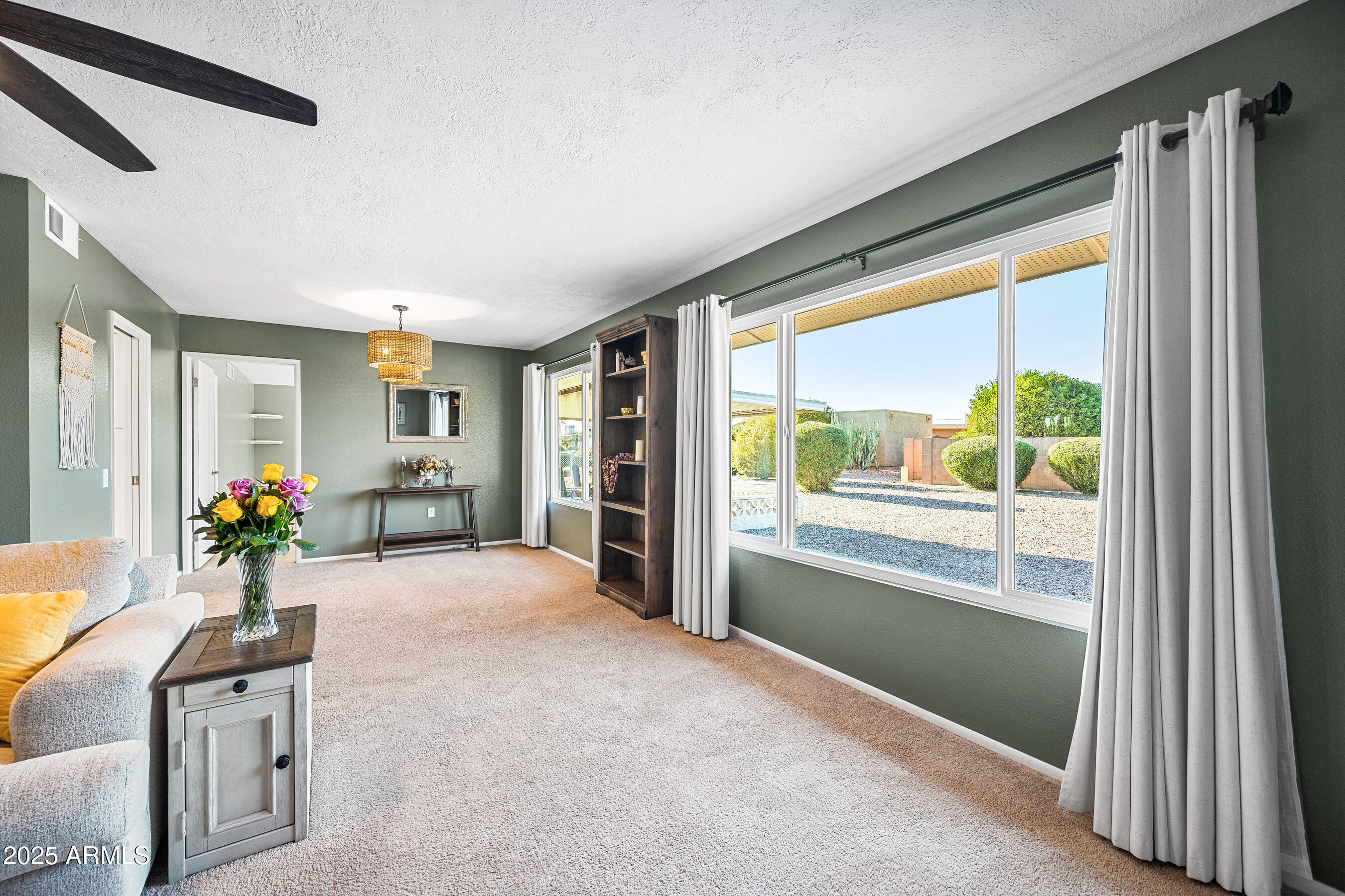 16869 N Meadow Park Drive