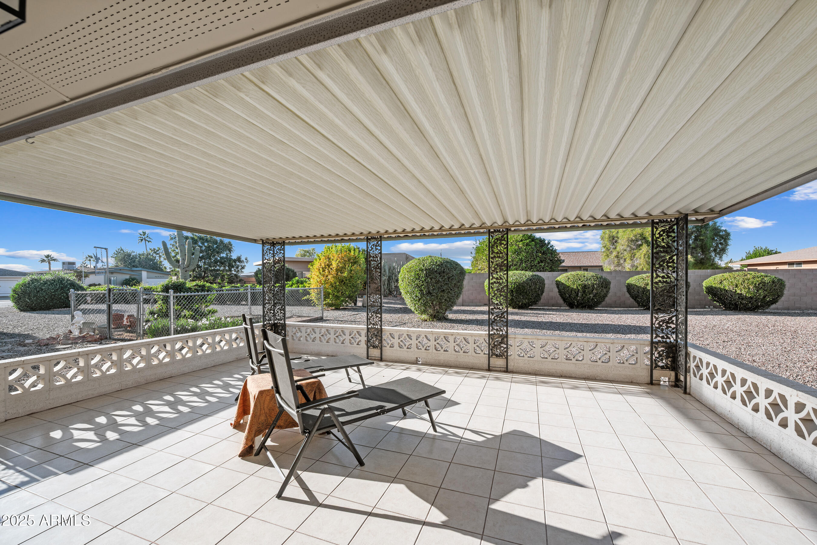 16869 N Meadow Park Drive