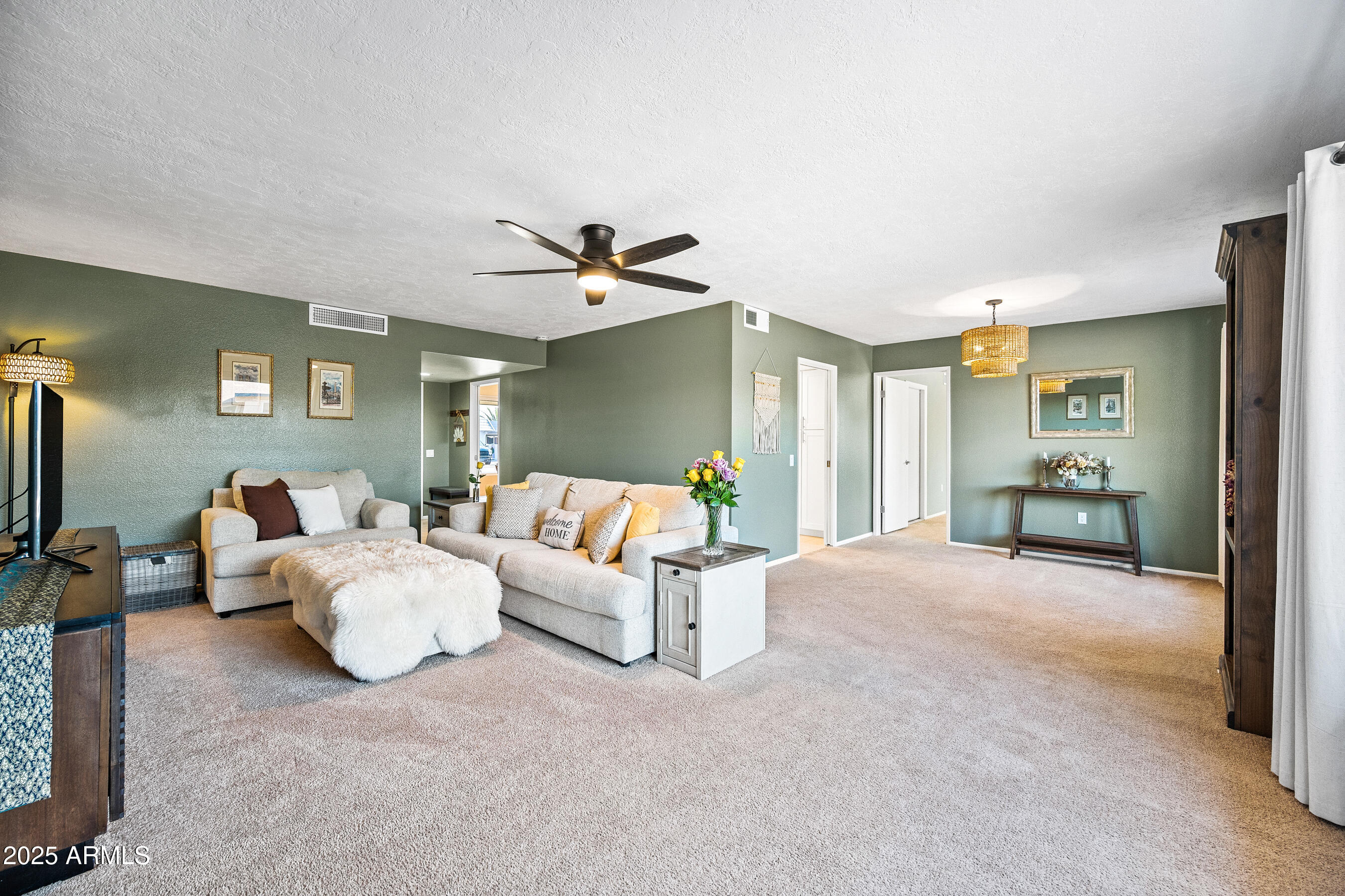 16869 N Meadow Park Drive