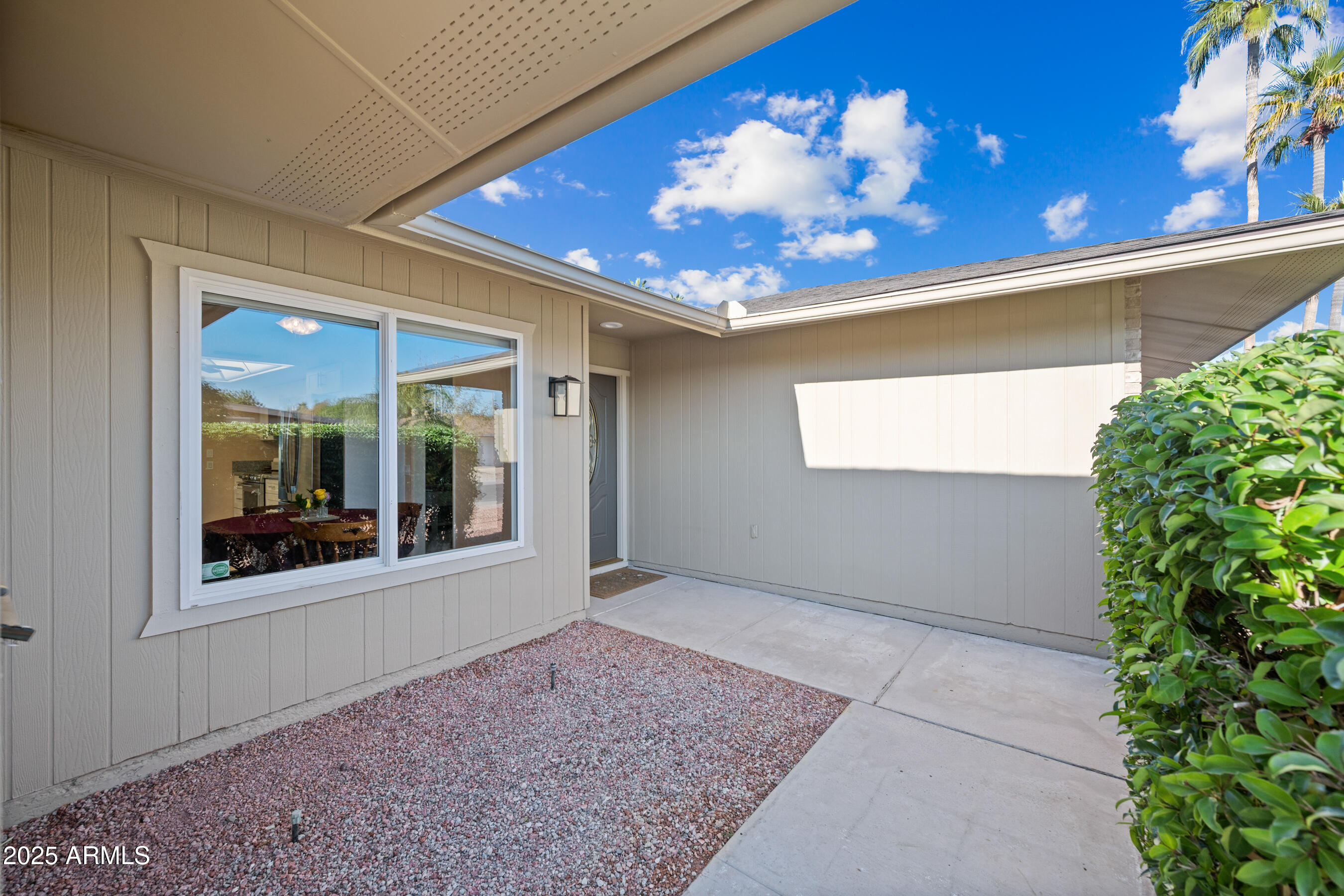 16869 N Meadow Park Drive