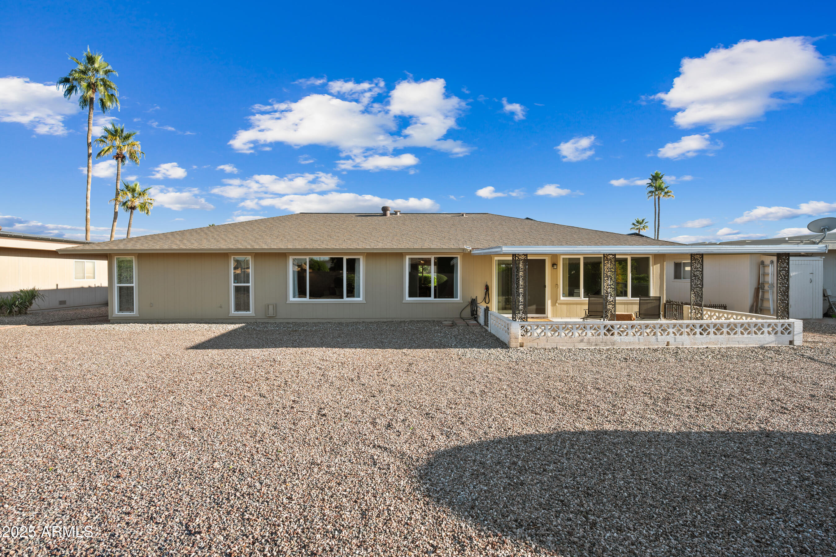 16869 N Meadow Park Drive