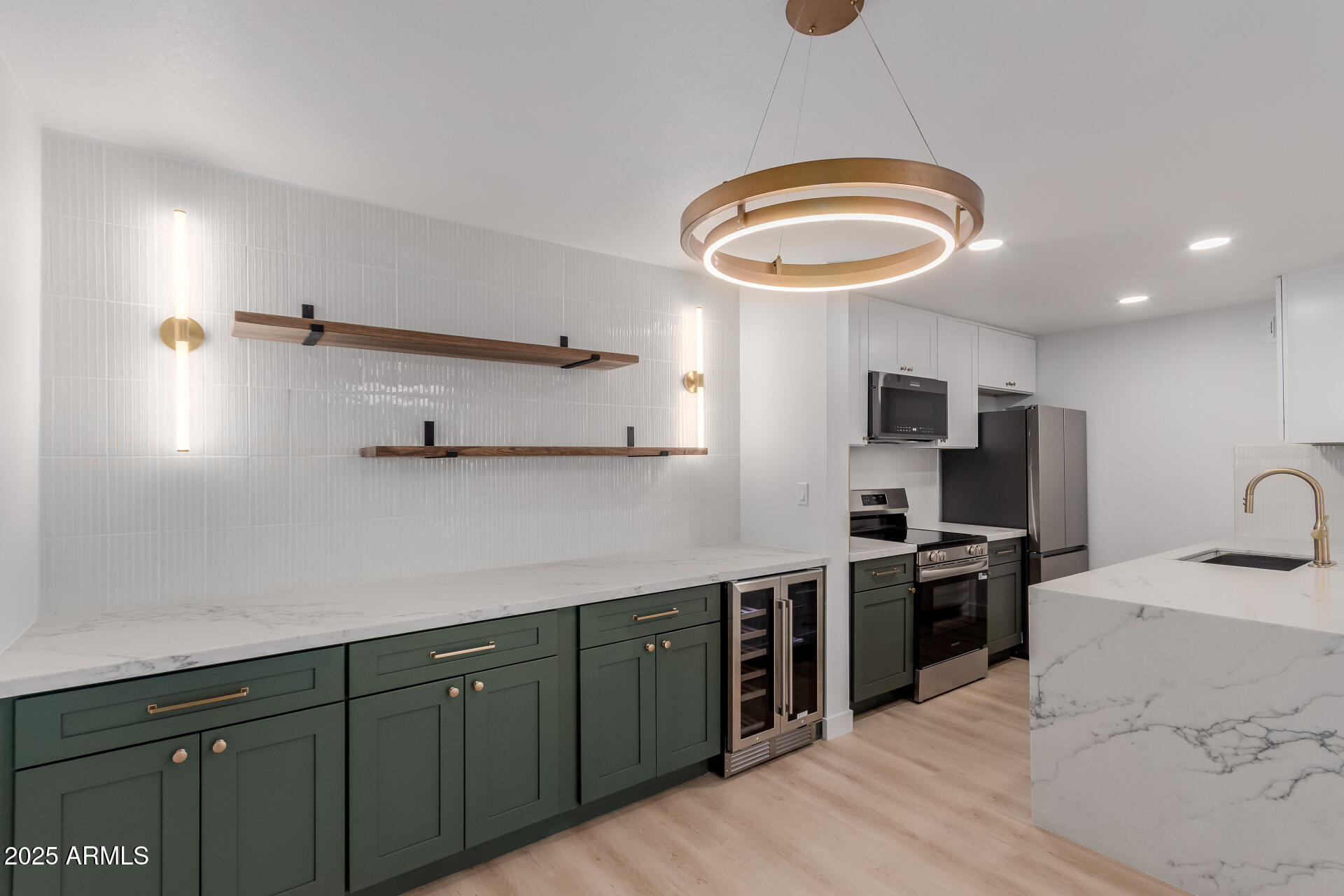 8055 E THOMAS Road M101