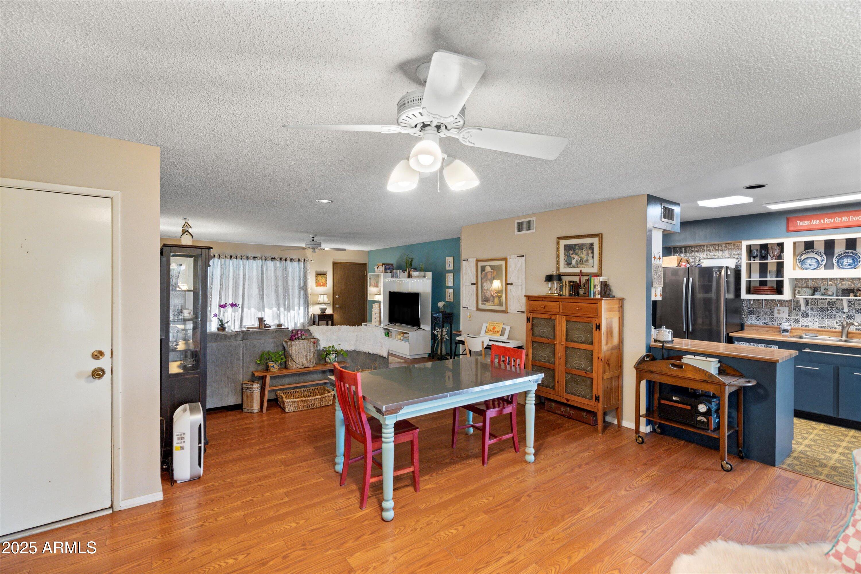 10410 W CAMPANA Drive