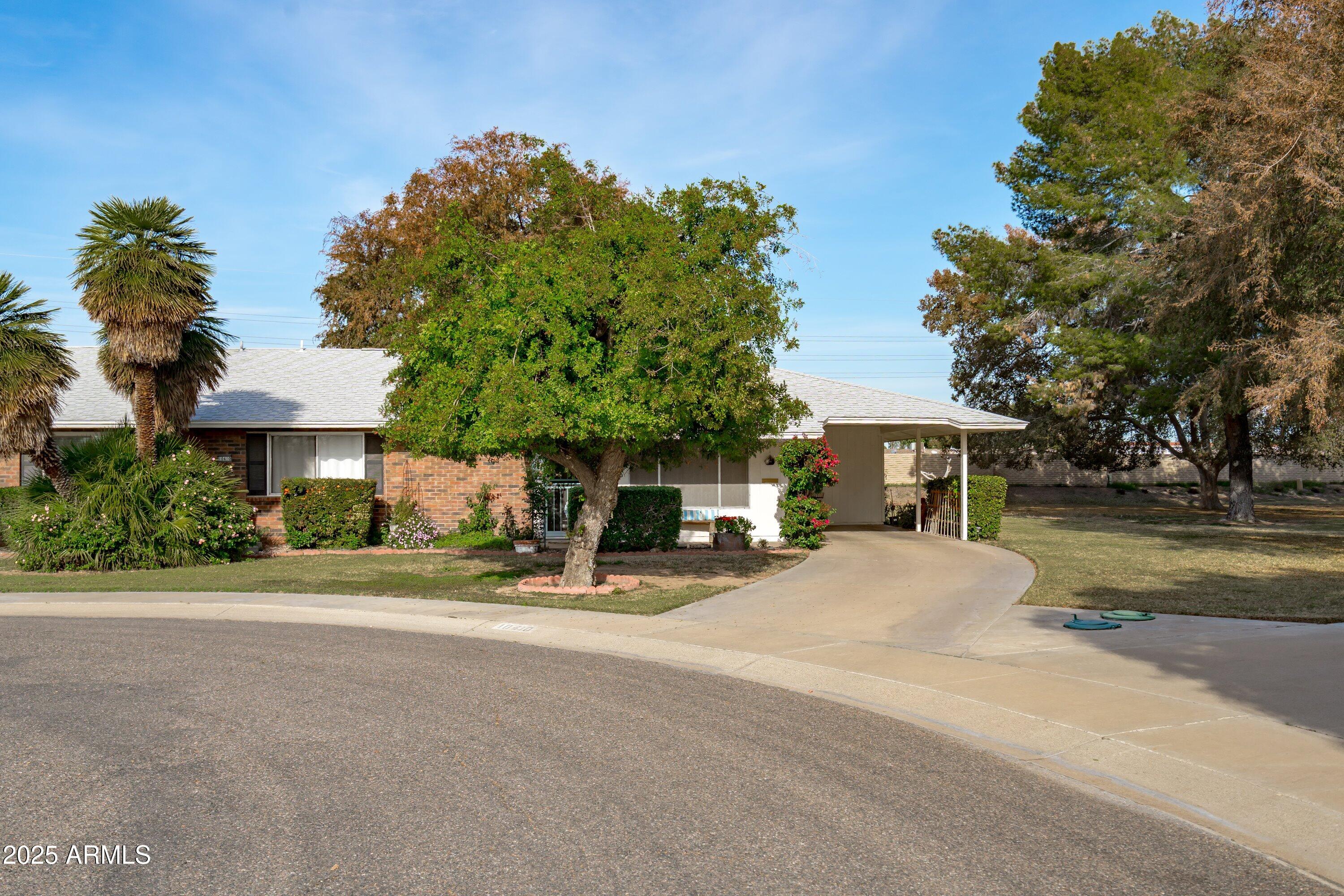 10410 W CAMPANA Drive