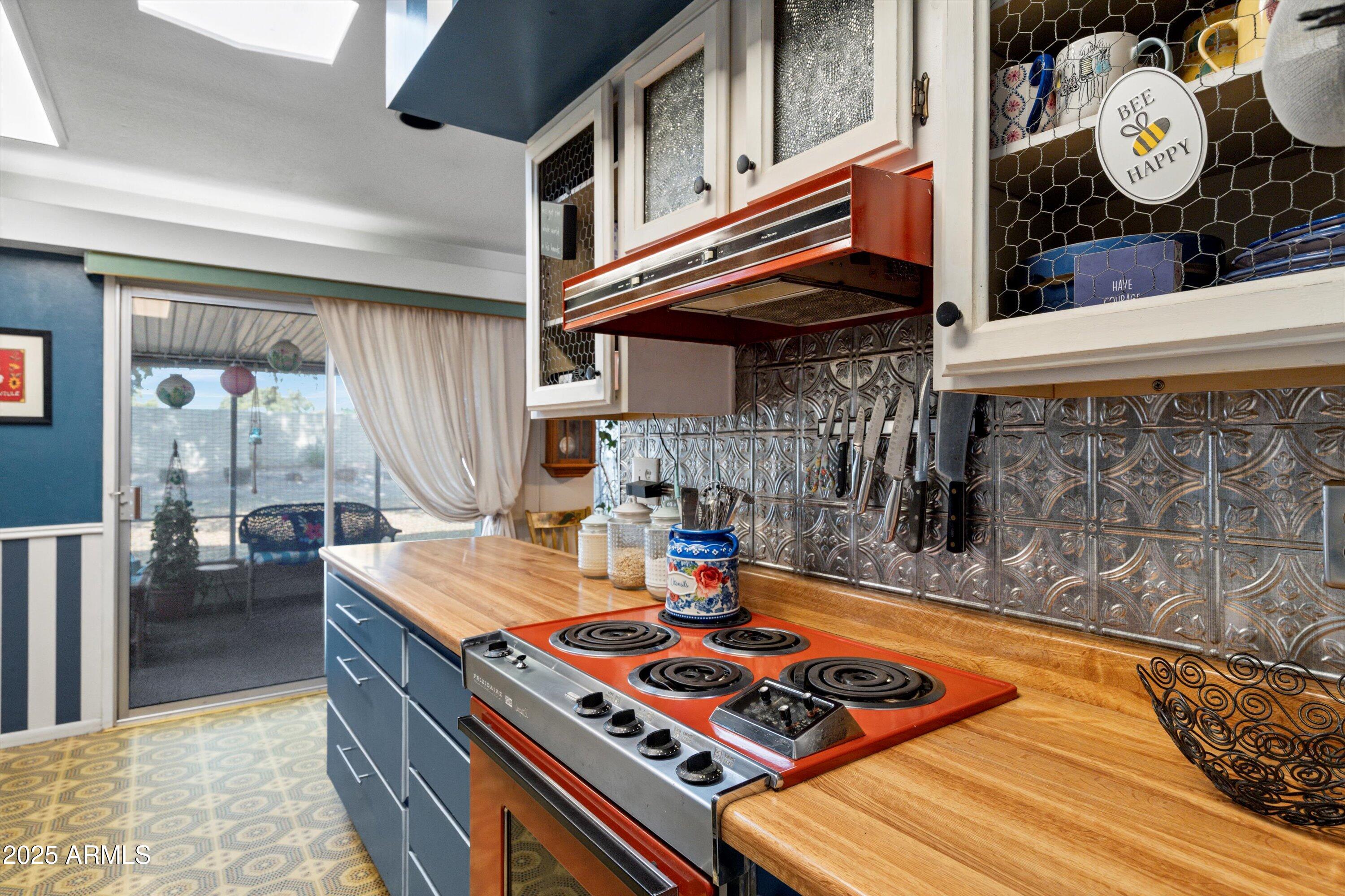 10410 W CAMPANA Drive