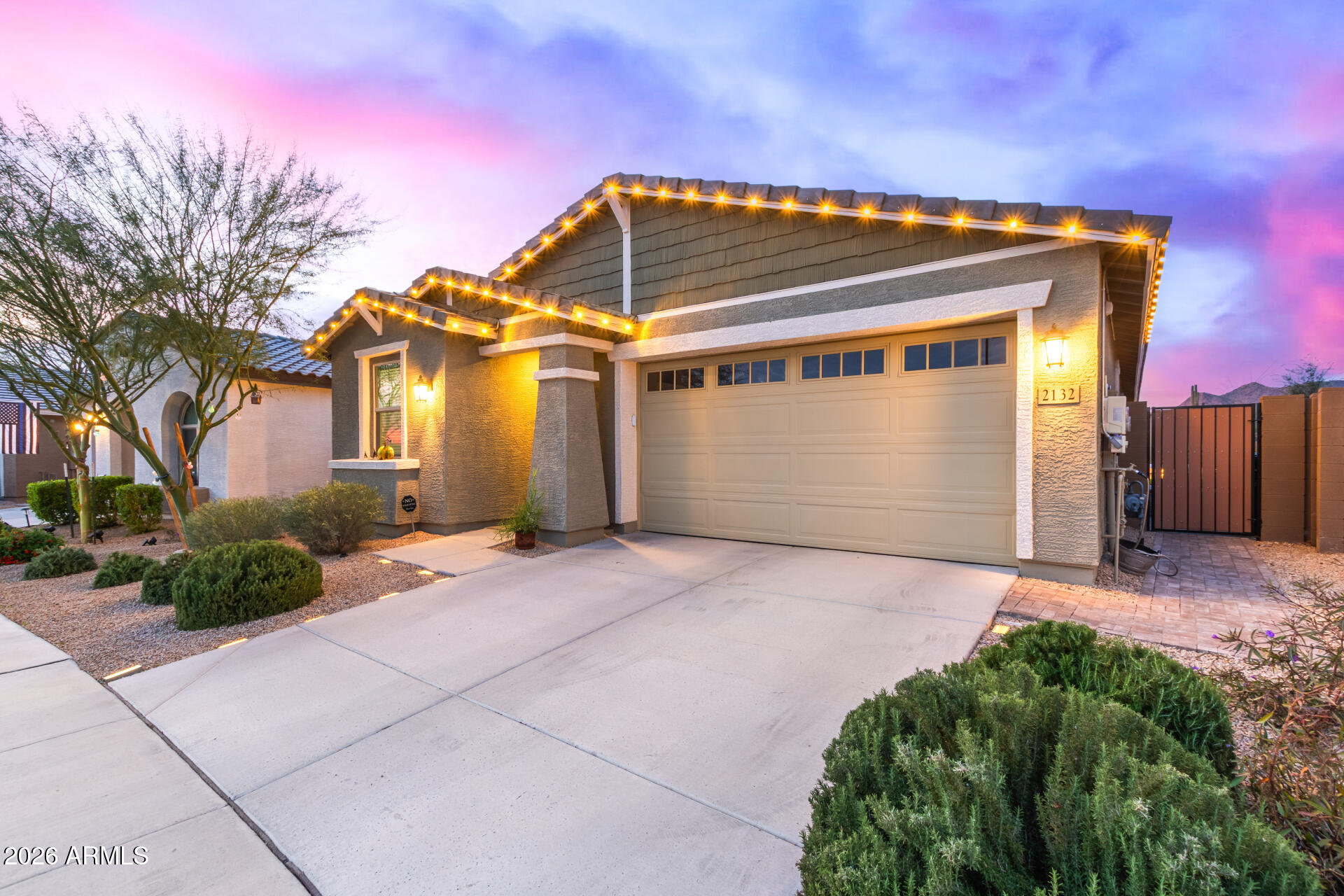 2132 W SIERRA SUNSET Trail