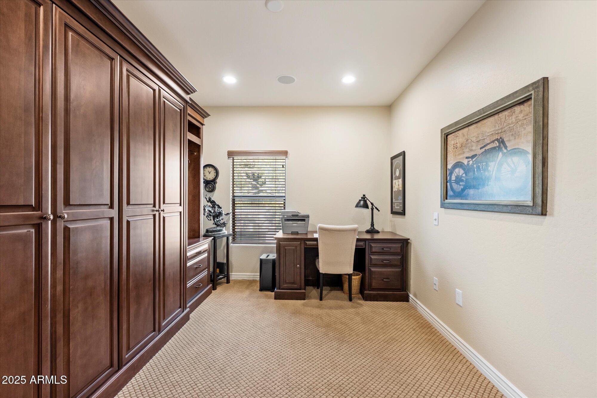 21320 N 56th Street 2148