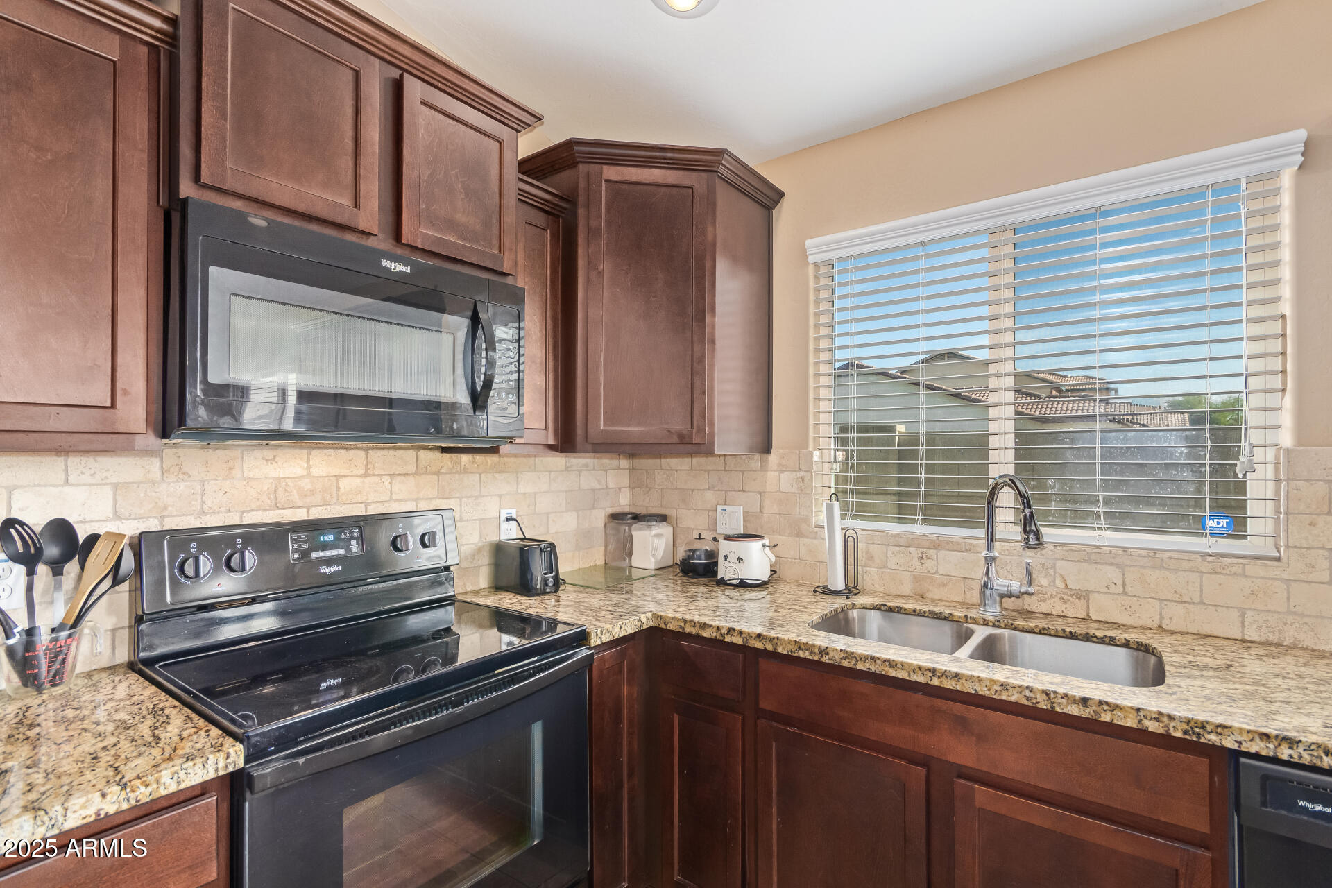 2929 W LA SALLE Street