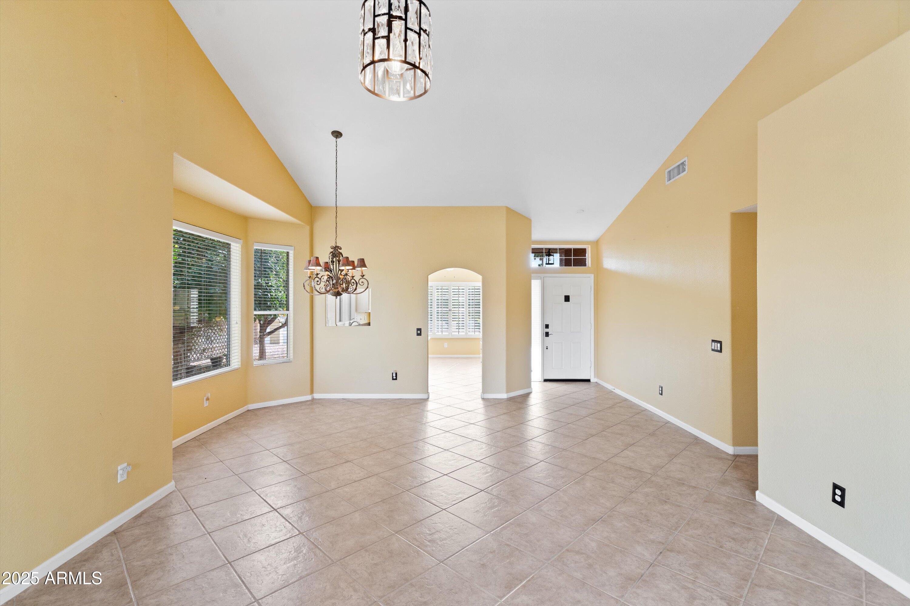 9130 E CRYSTAL Drive