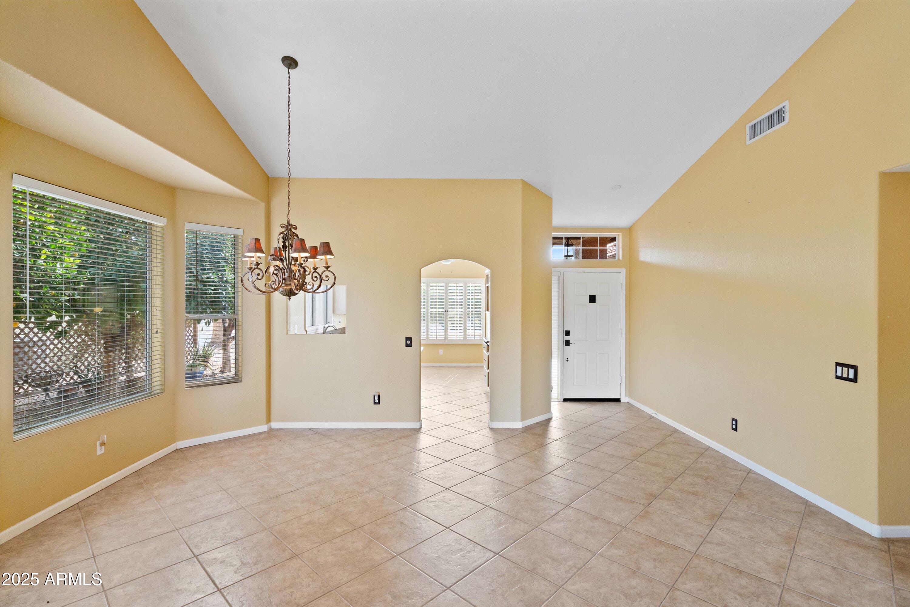 9130 E CRYSTAL Drive