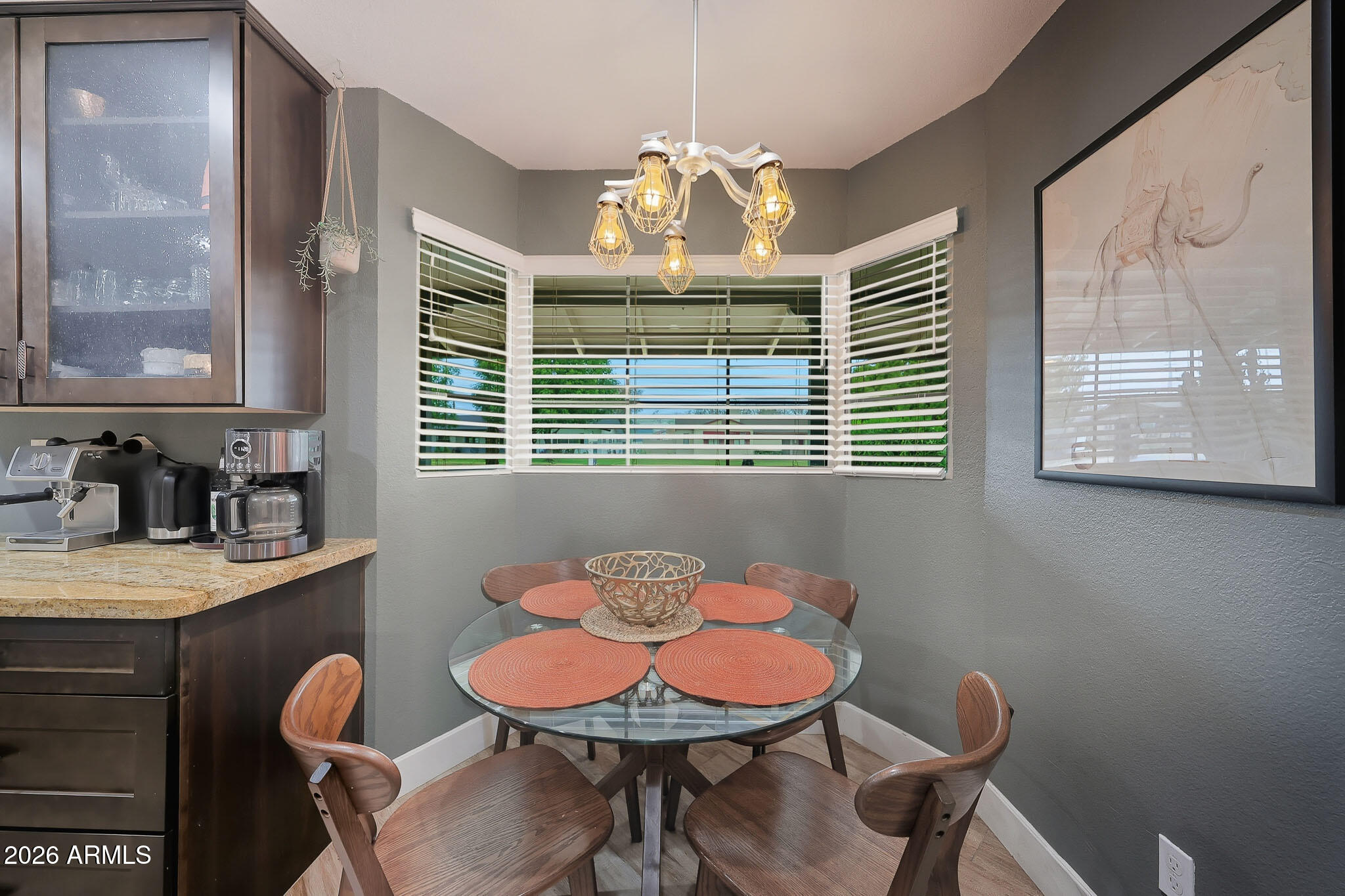 325 N FRASER Drive W