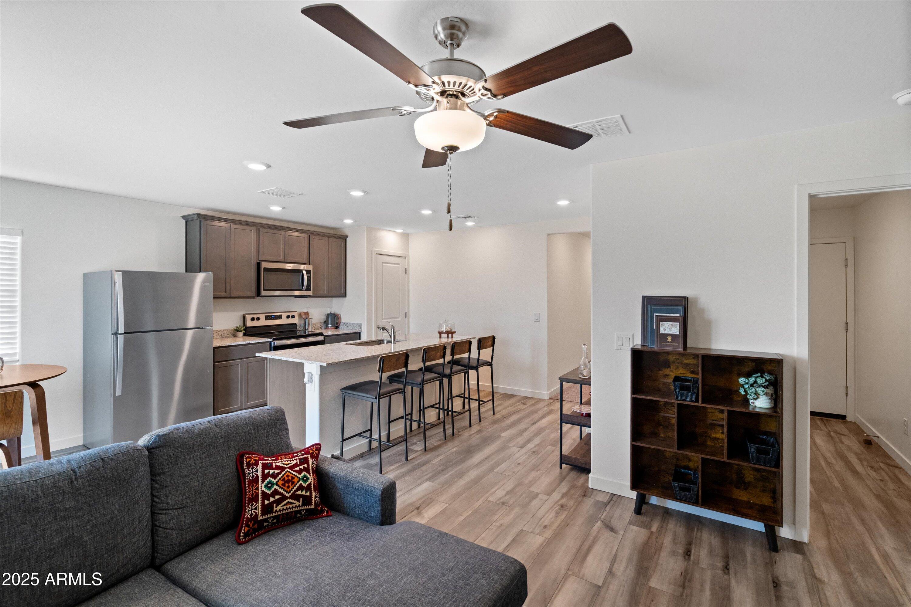 607 S WEST VIRGINIA Avenue