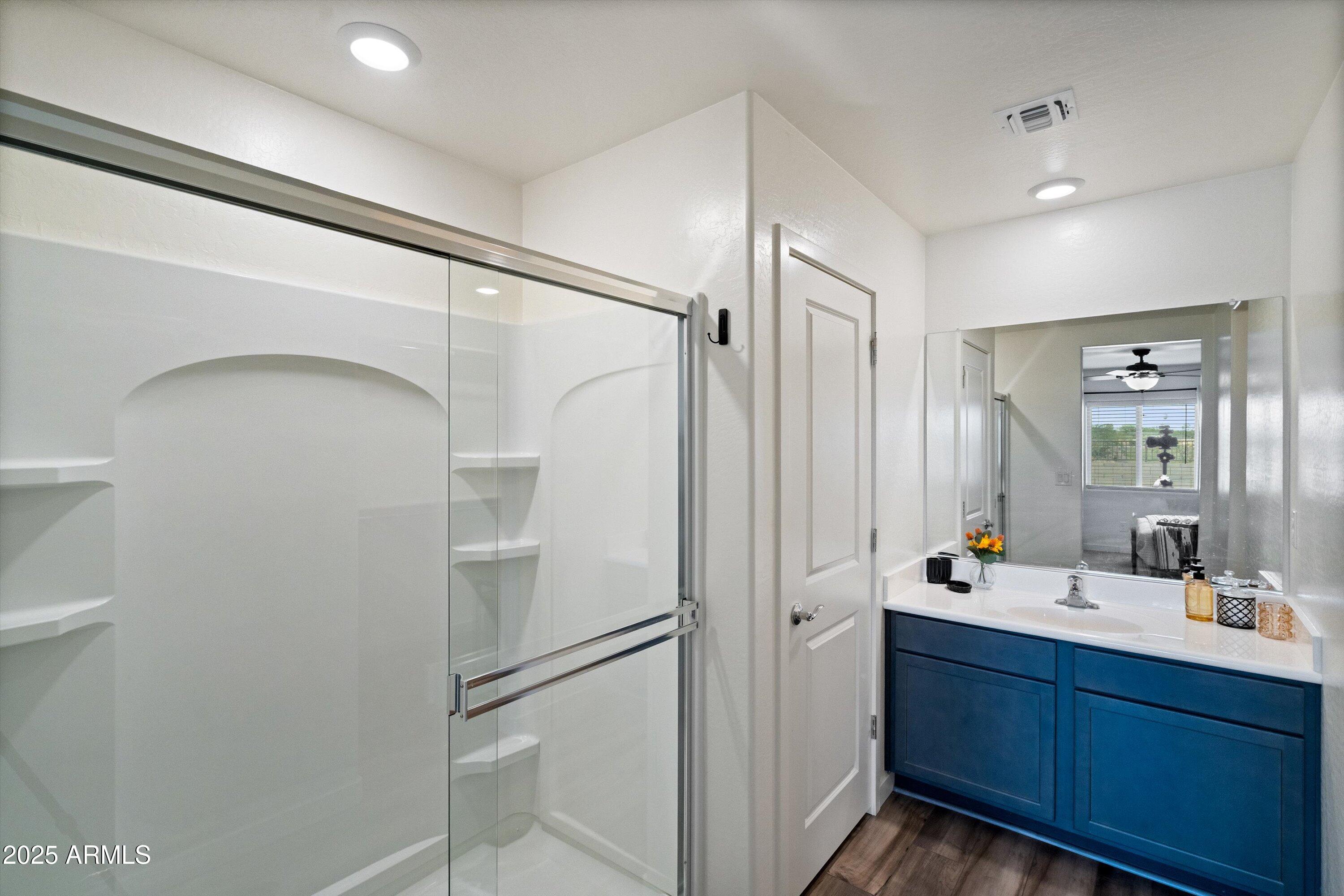 607 S WEST VIRGINIA Avenue