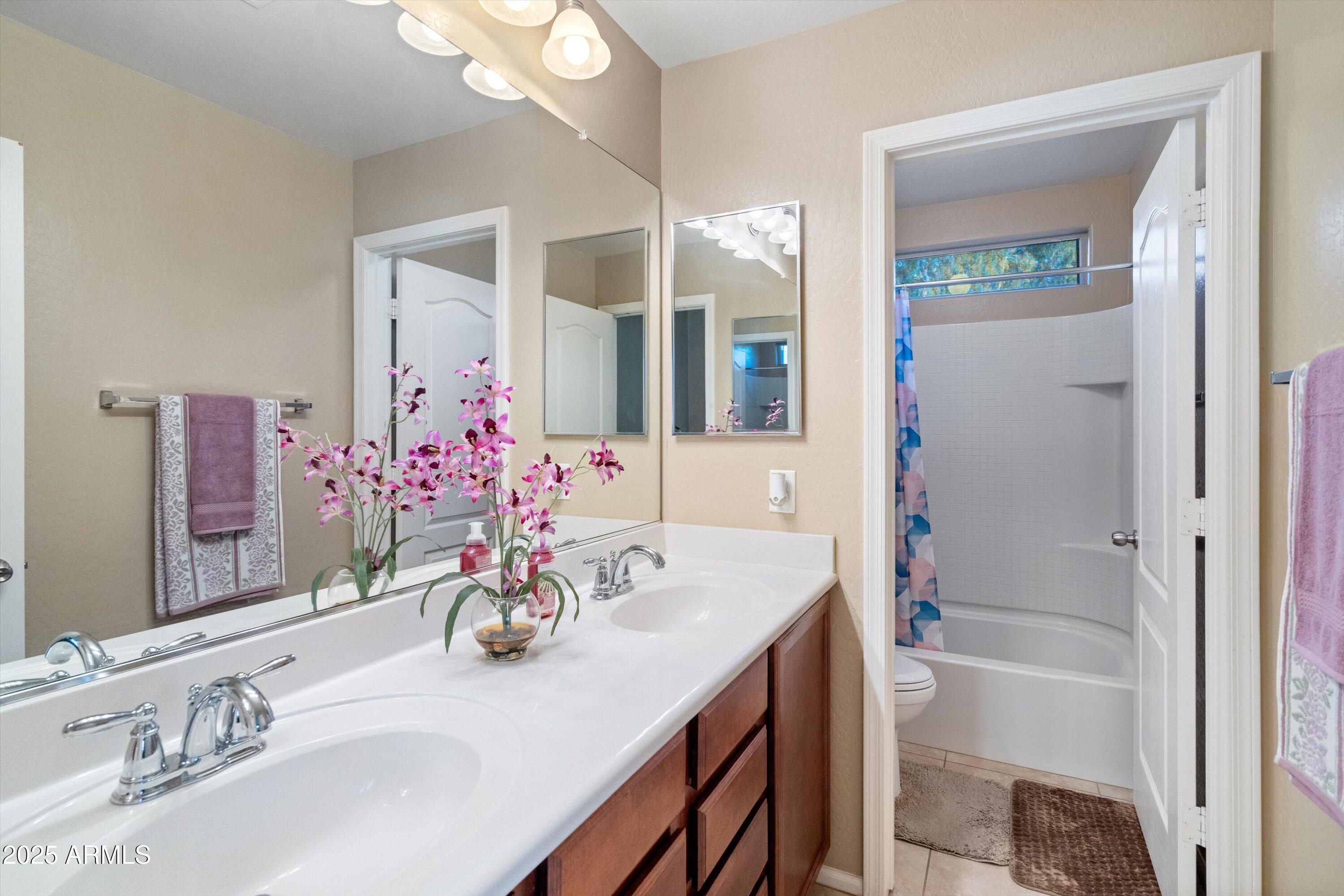 17516 W PERSHING Street