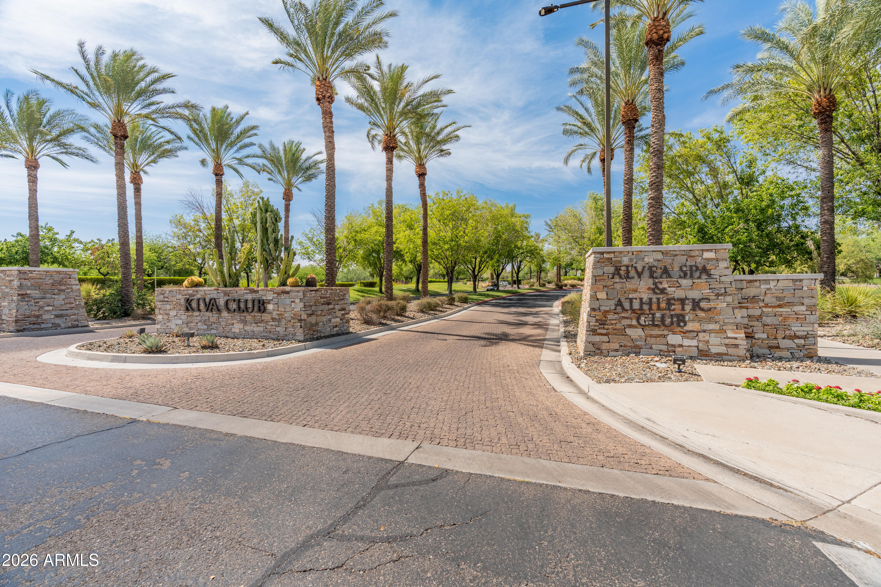 13055 W CLIFFROSE Road