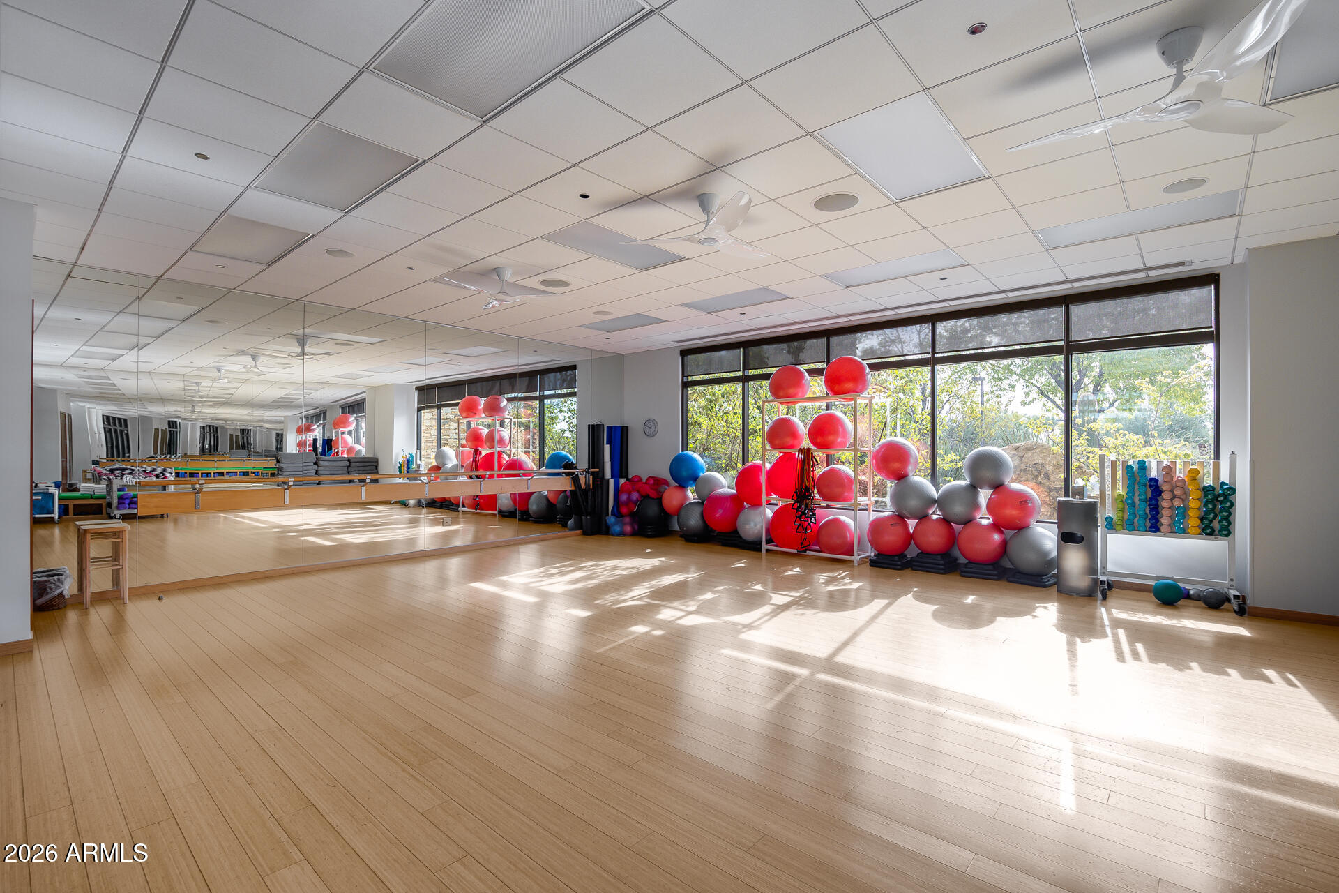 13055 W CLIFFROSE Road