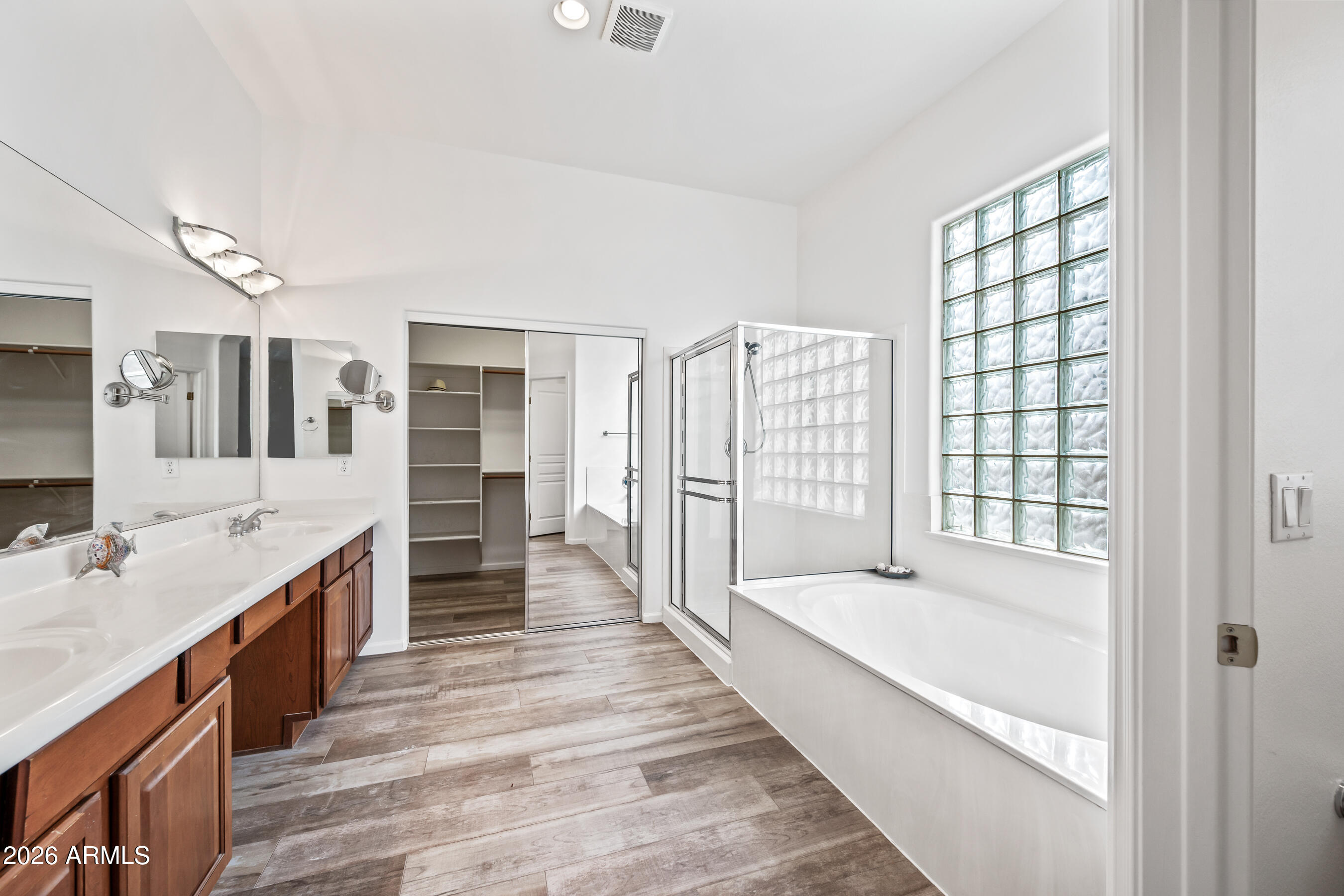 8044 W VIA DEL SOL
