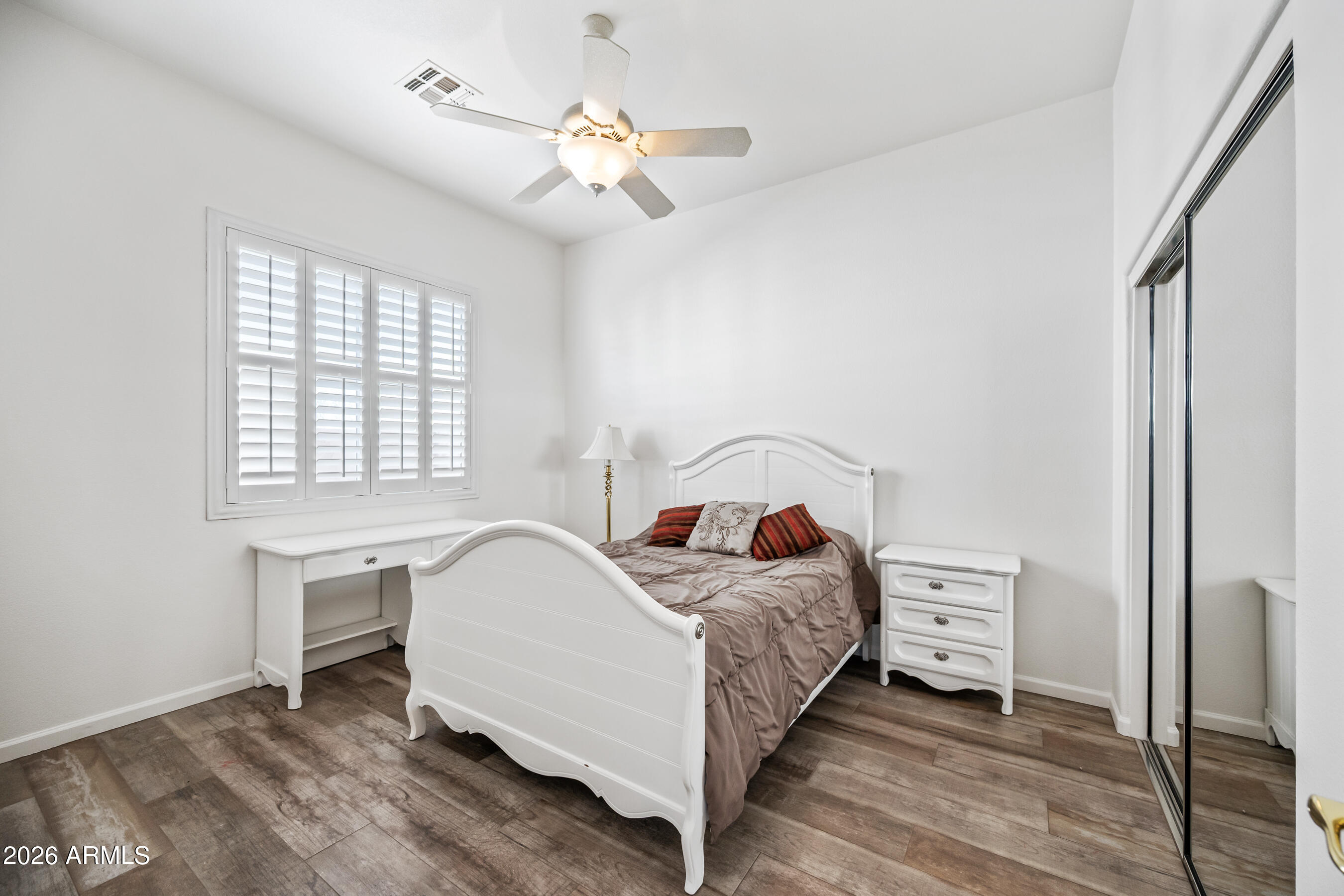 8044 W VIA DEL SOL