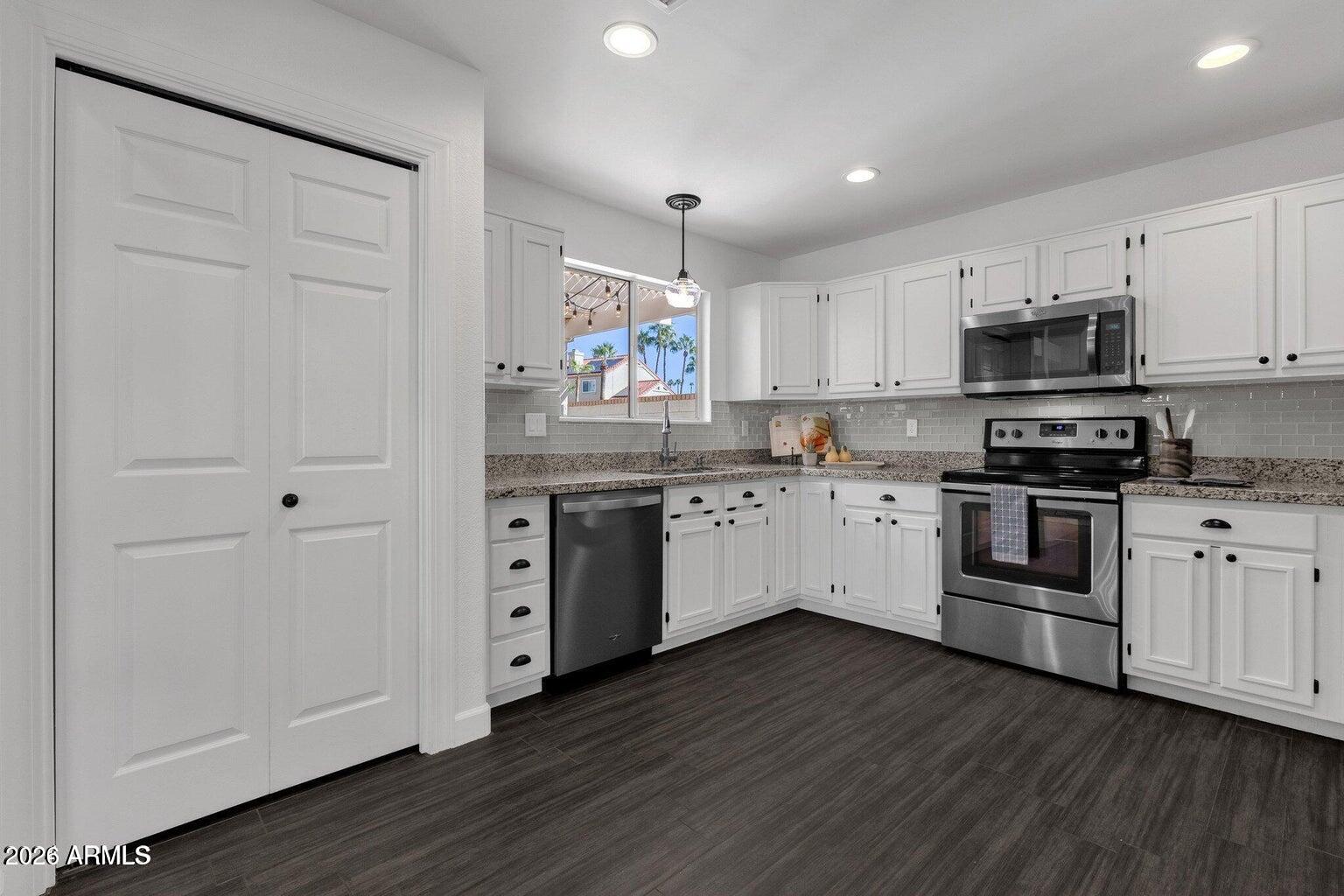 11765 N 112TH Street