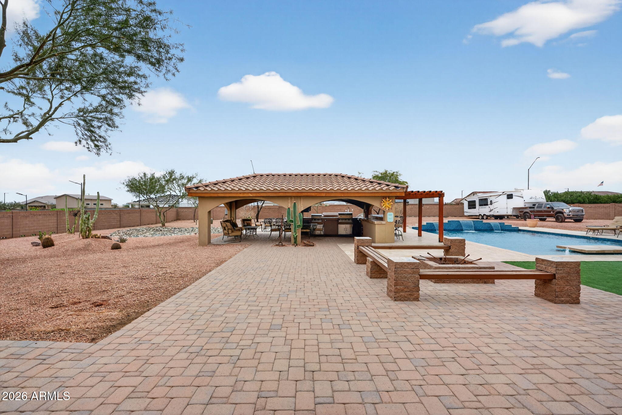 20007 W Mitchell Drive