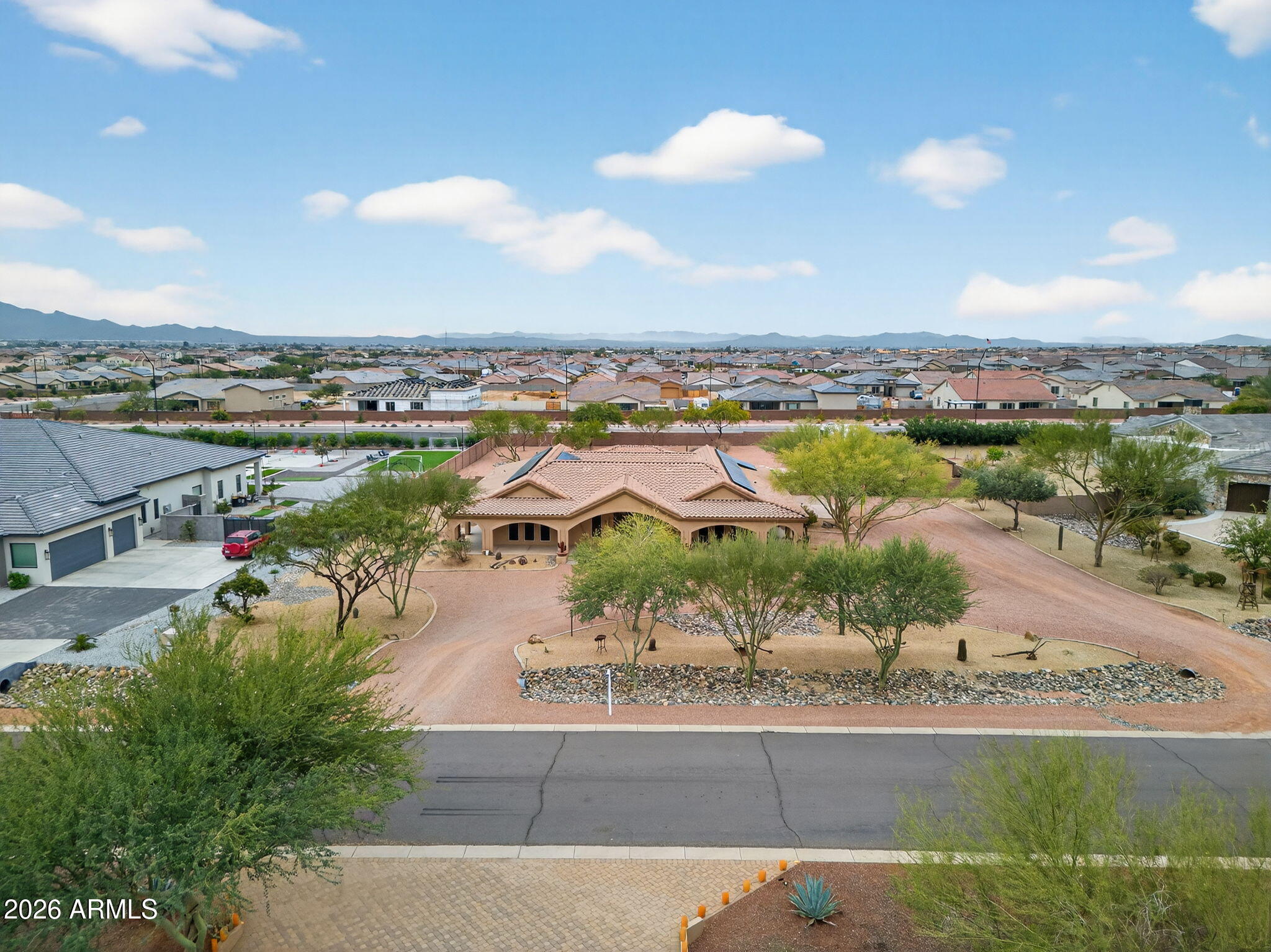 20007 W Mitchell Drive