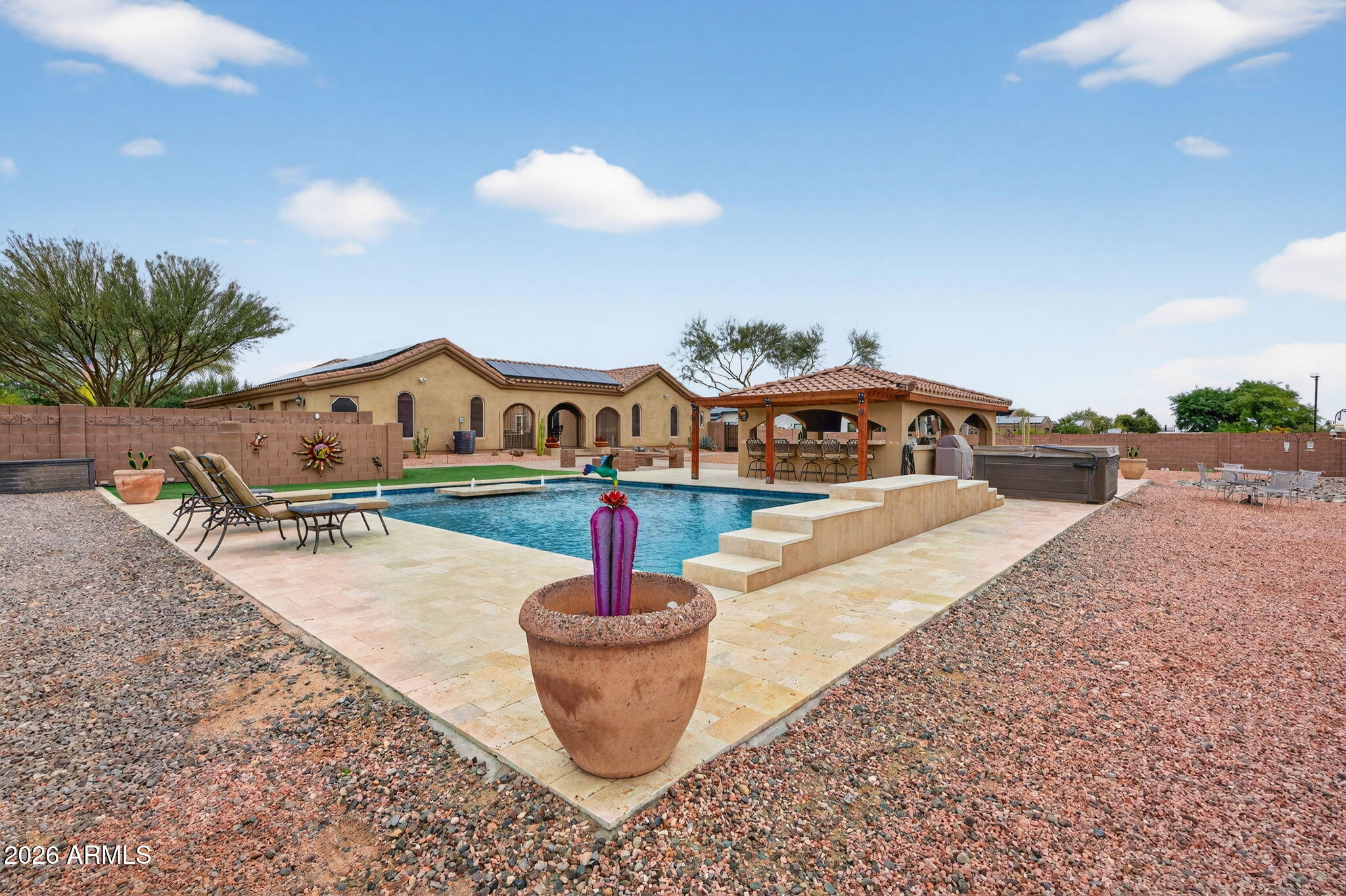 20007 W Mitchell Drive