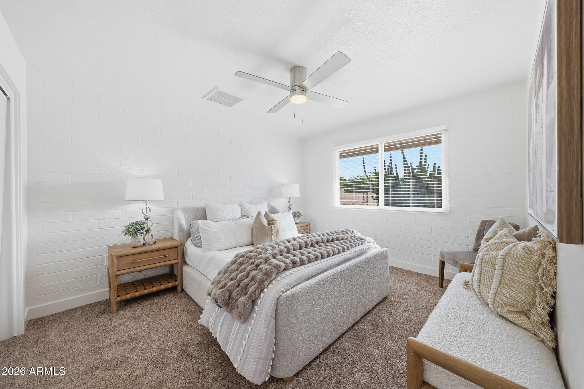 10037 W CUMBERLAND Drive