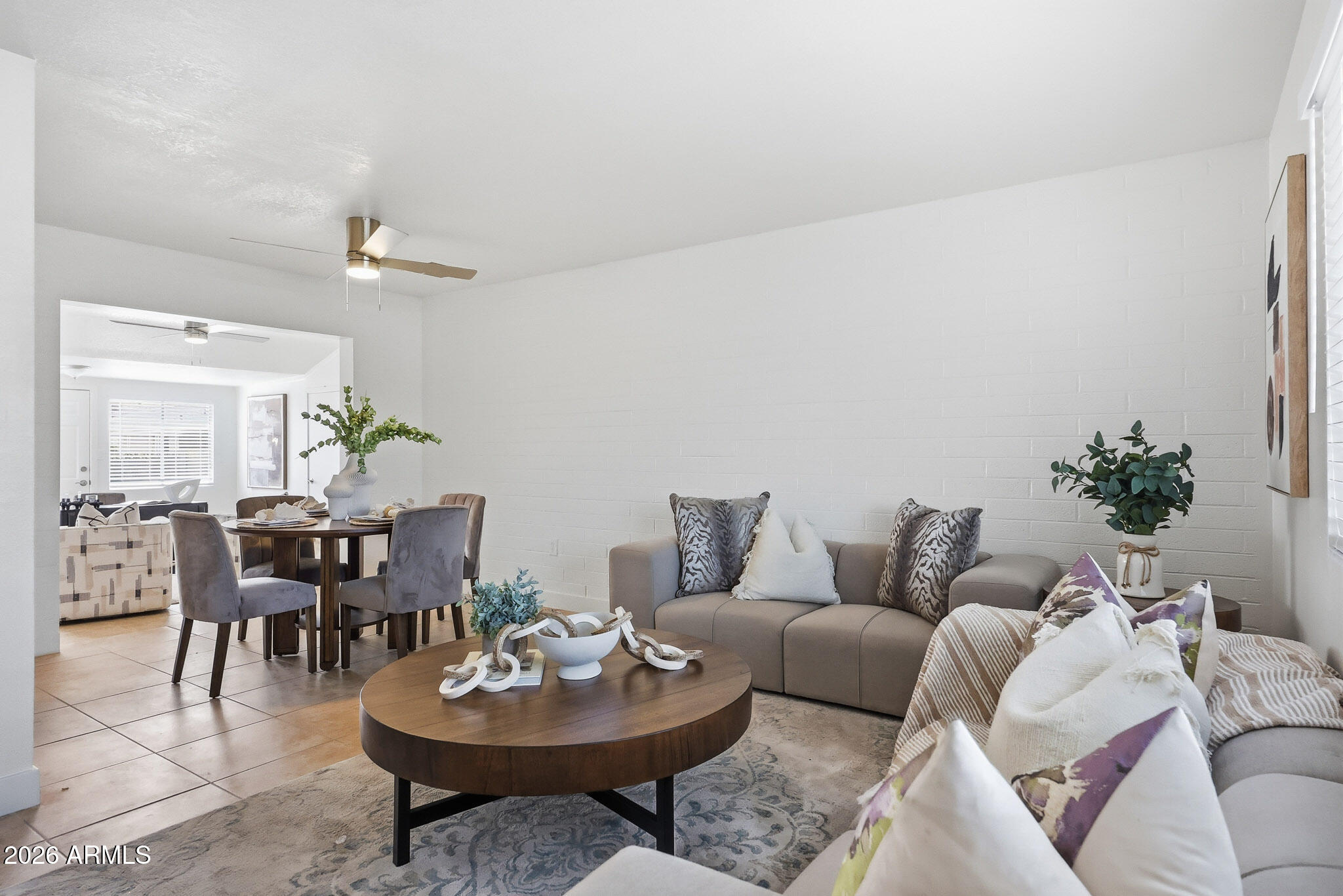 10037 W CUMBERLAND Drive