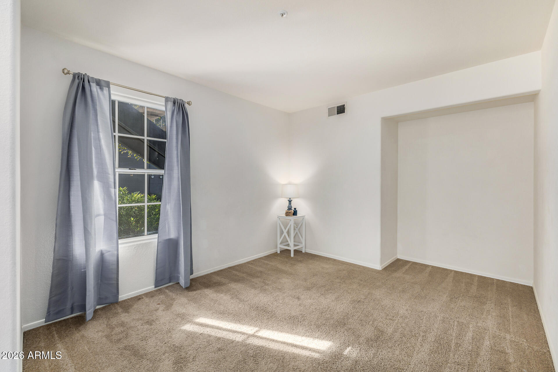 255 S KYRENE Road 136