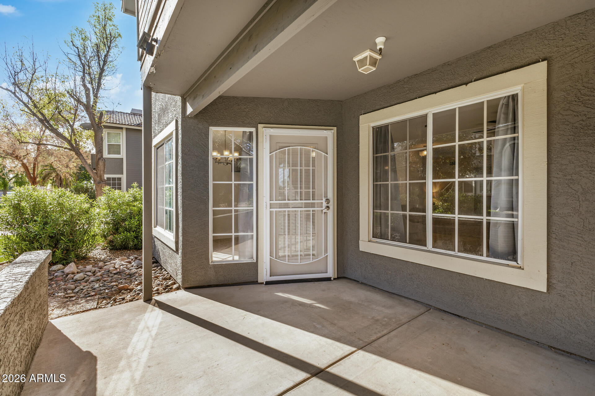 255 S KYRENE Road 136