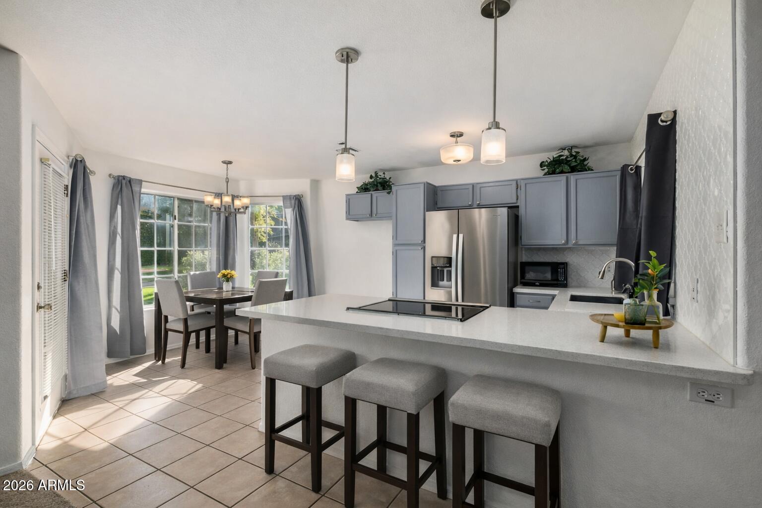 255 S KYRENE Road 136