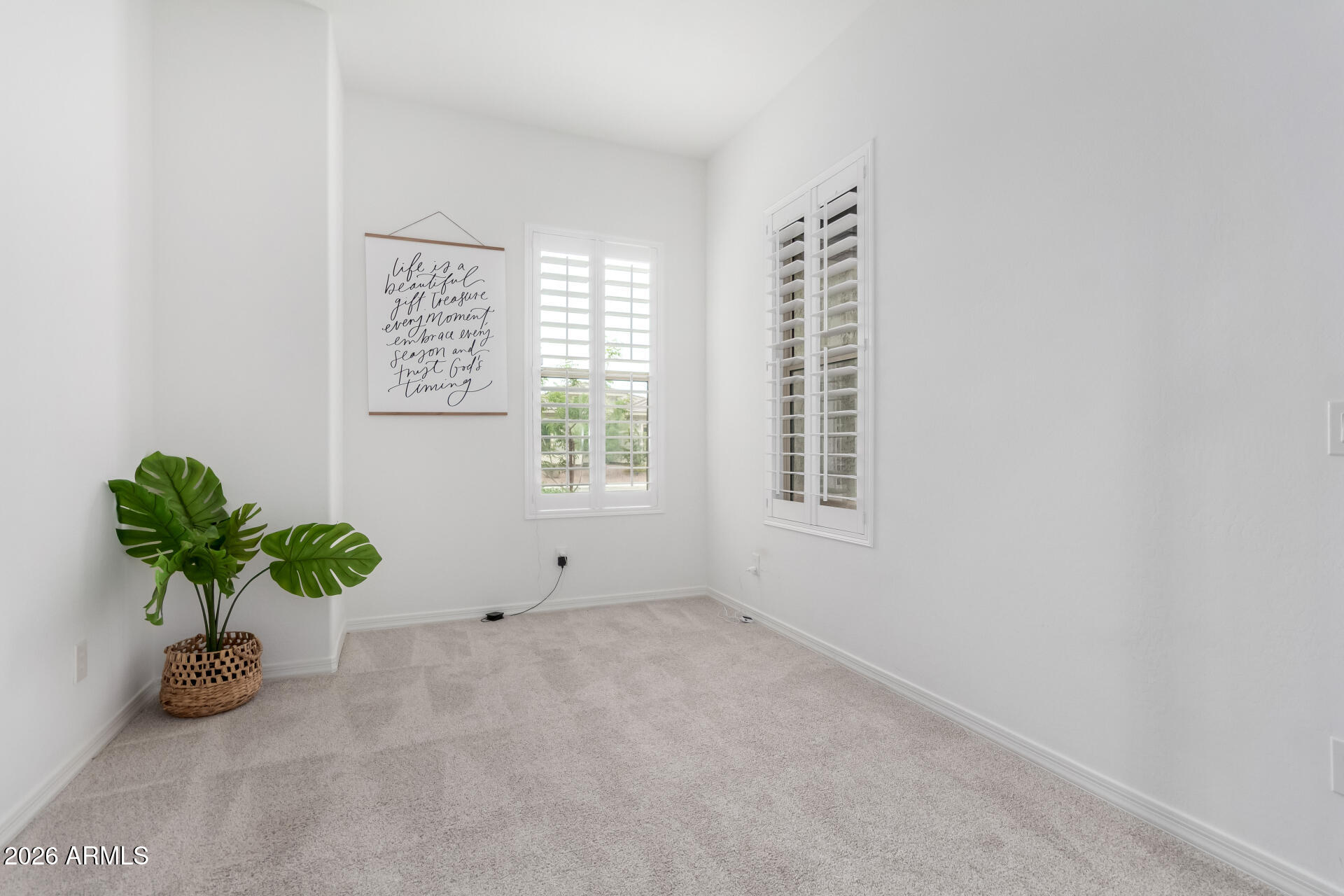 18453 W ELWOOD Street