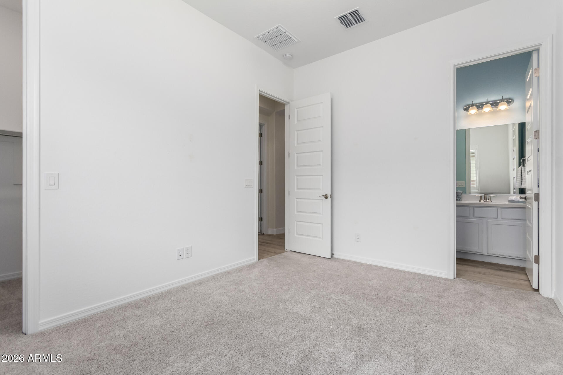 18453 W ELWOOD Street