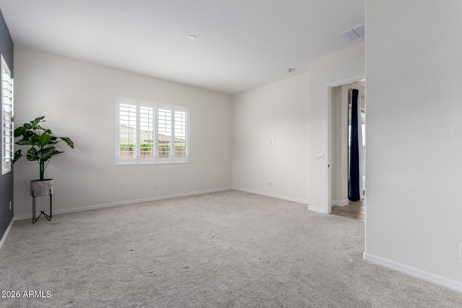 18453 W ELWOOD Street