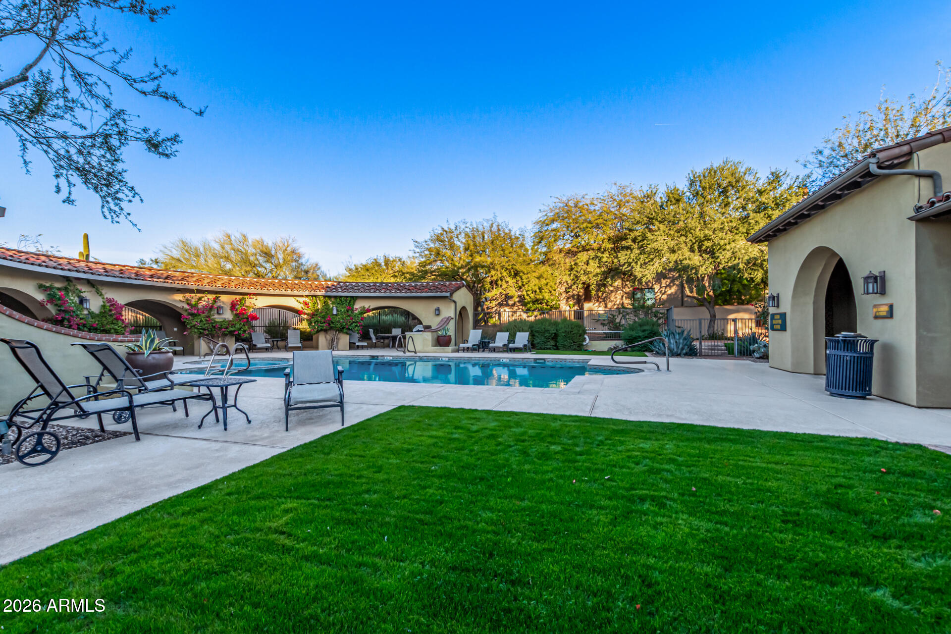 18650 N THOMPSON PEAK Parkway 1027